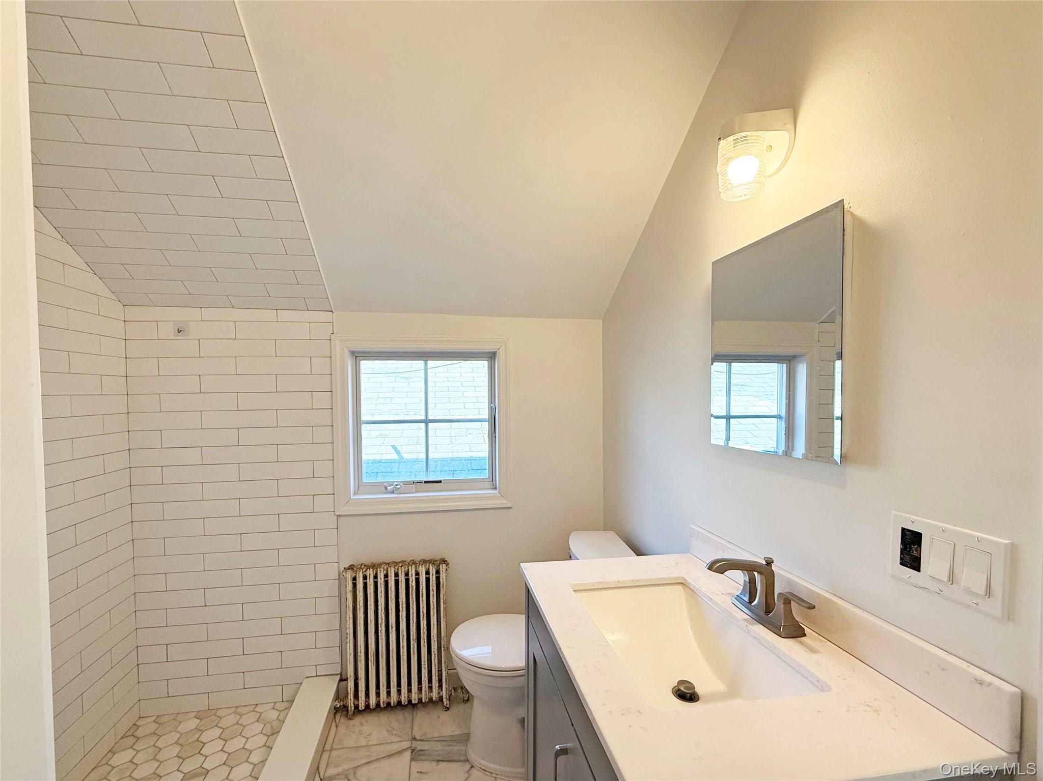 495 Montauk Highway