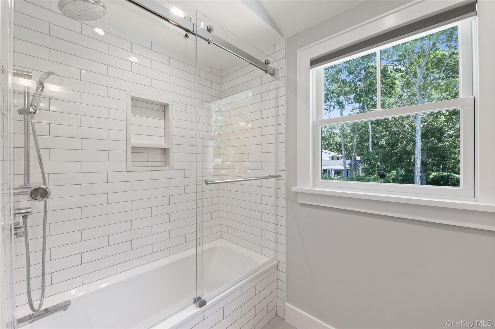 16 Pin Oak Lane