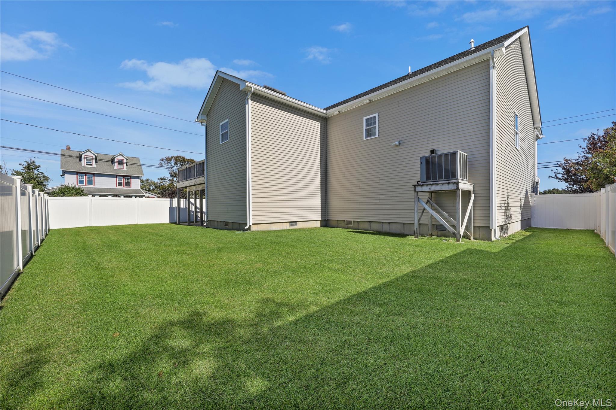 370 Rider Avenue