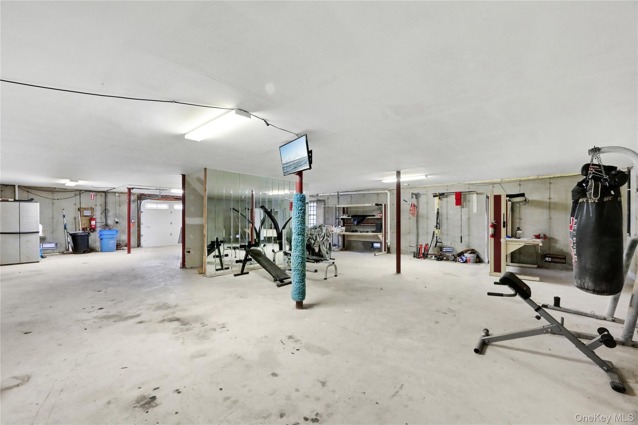 370 Rider Avenue