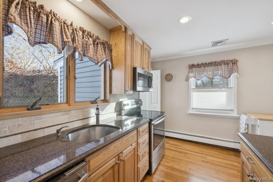 258 Church Lane, Aquebogue NY, 11931