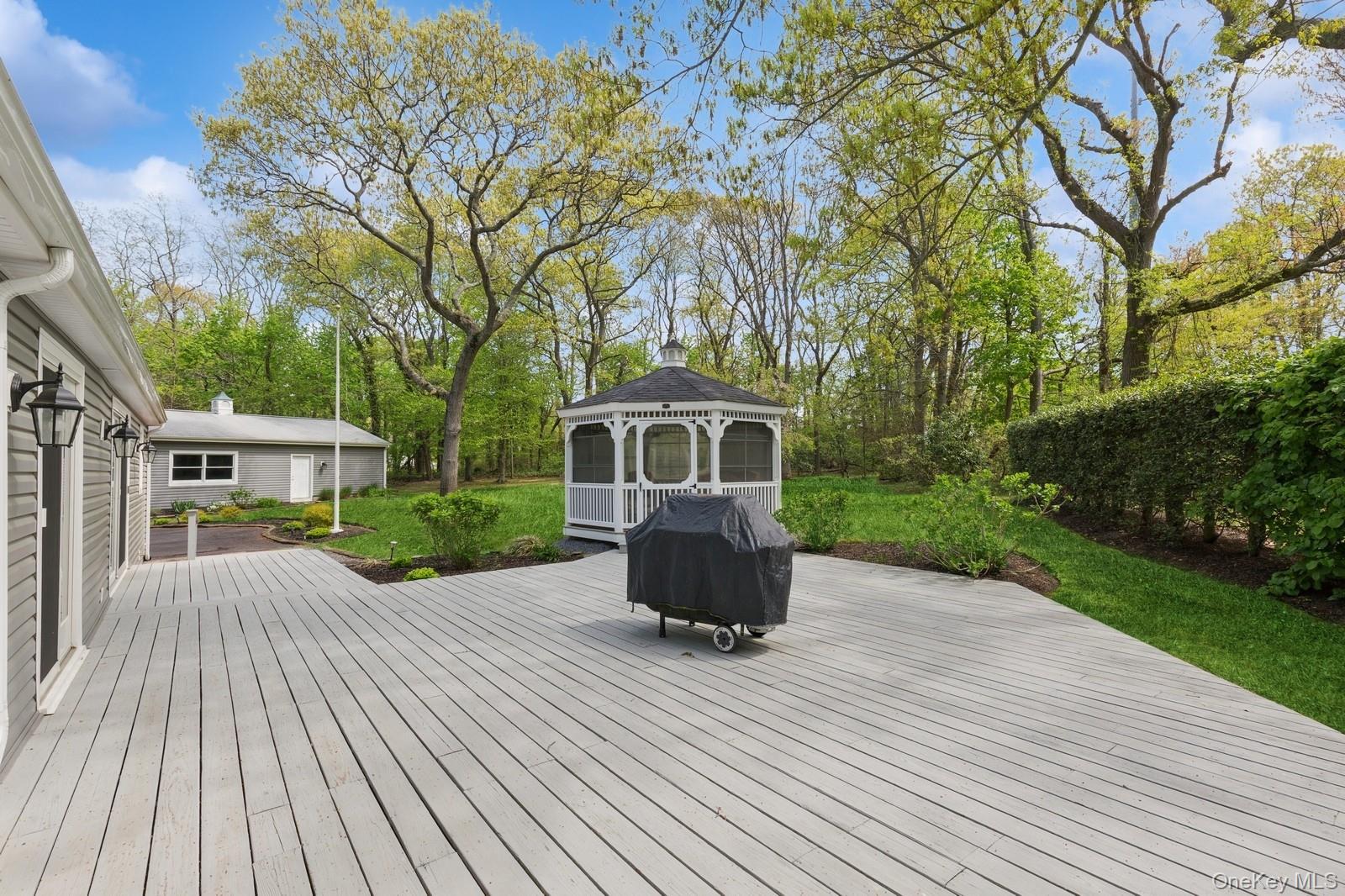 258 Church Lane, Aquebogue NY, 11931