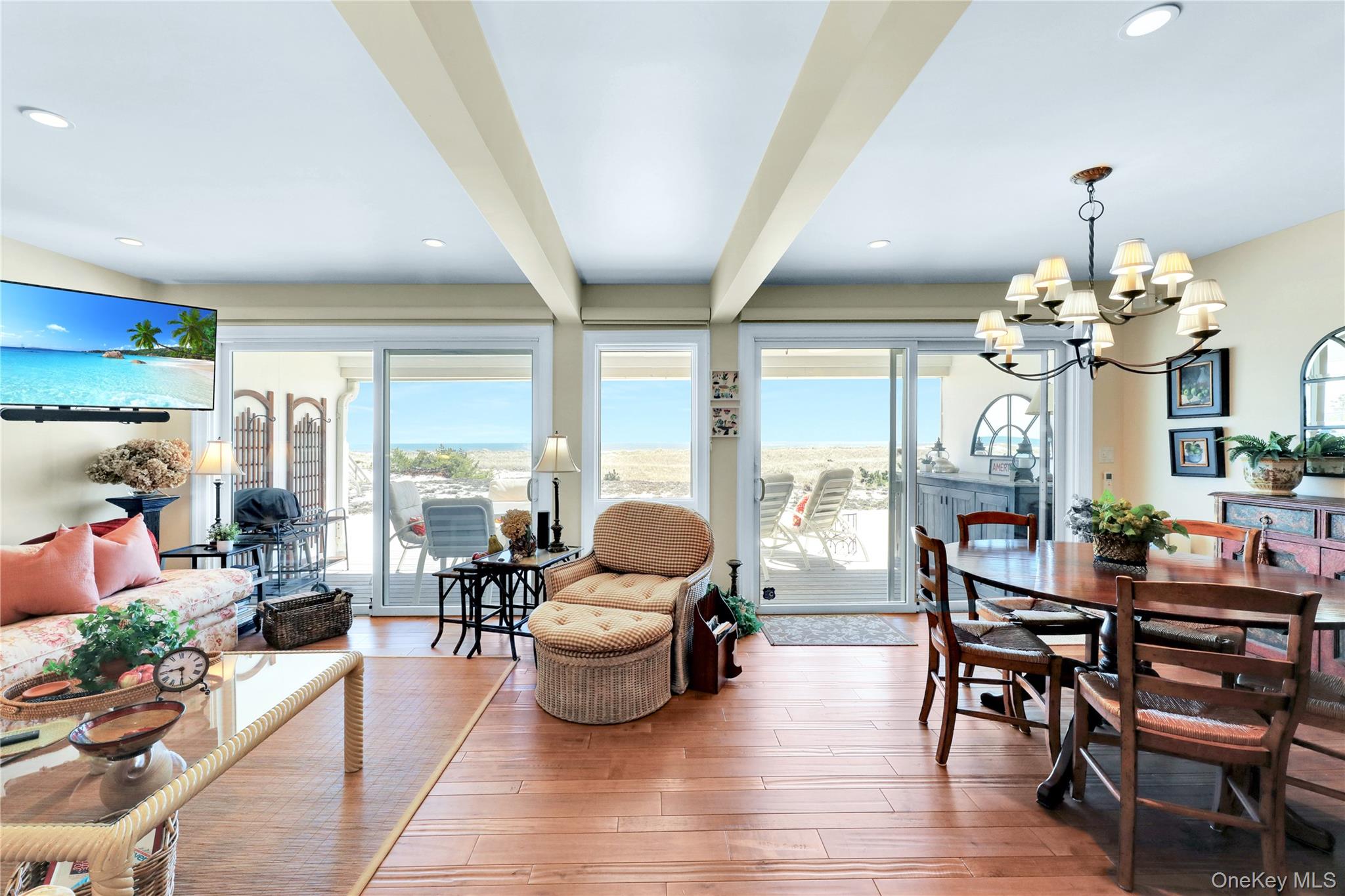 279 Dune Road Unit: 2