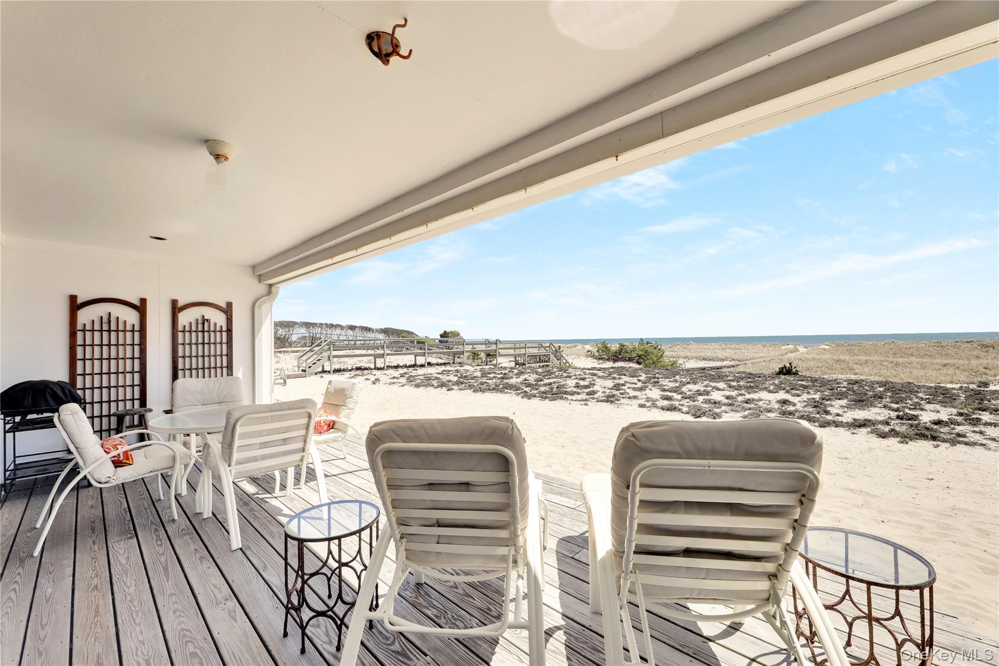 279 Dune Road Unit: 2