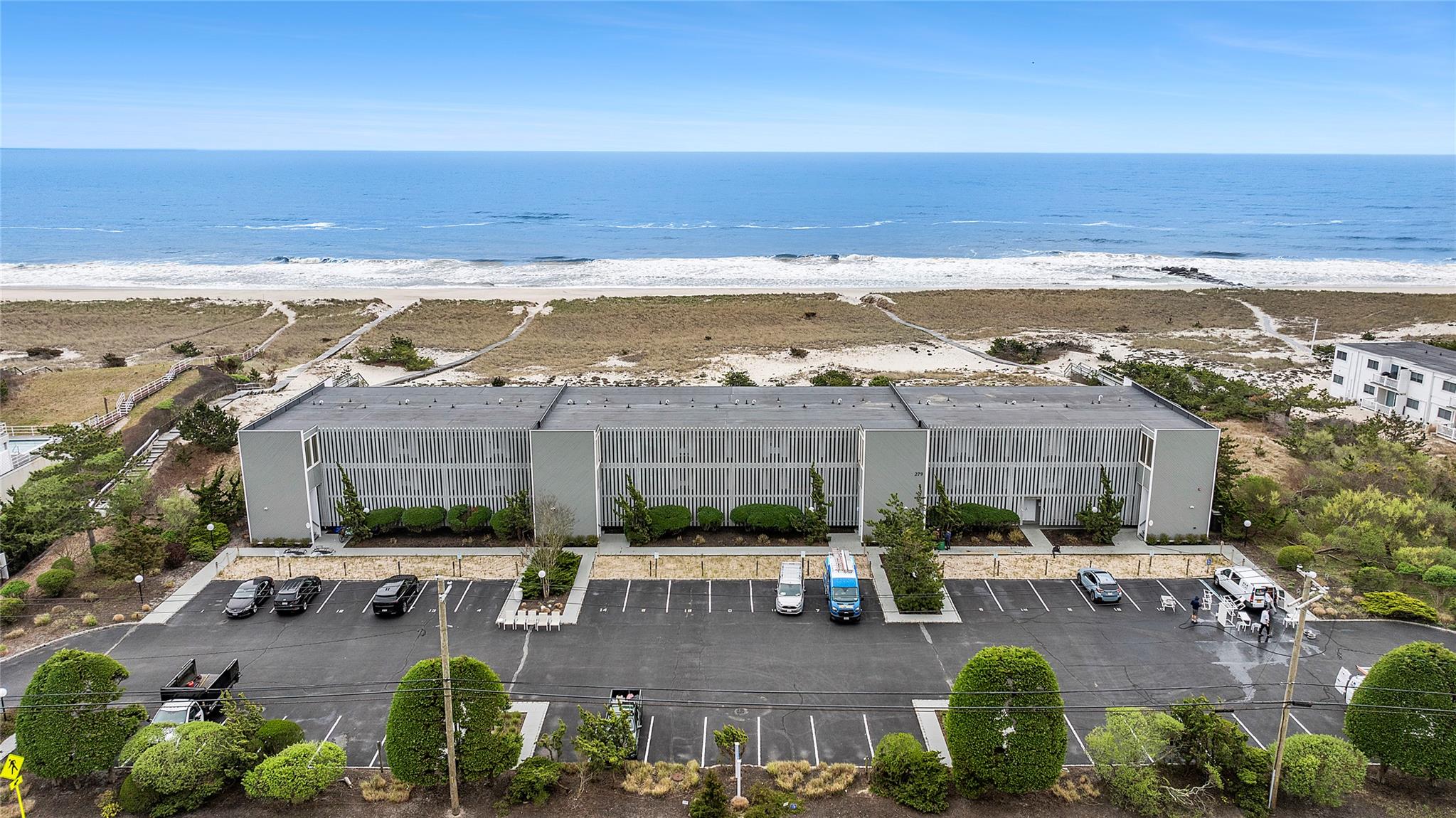 279 Dune Road Unit: 2