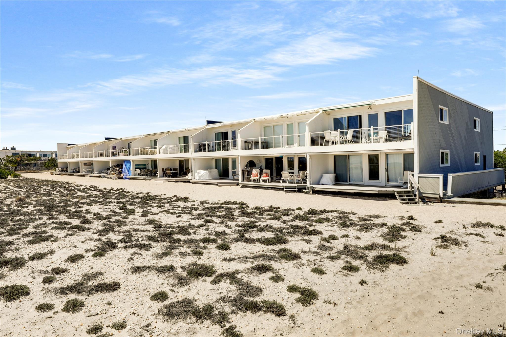 279 Dune Road Unit: 2