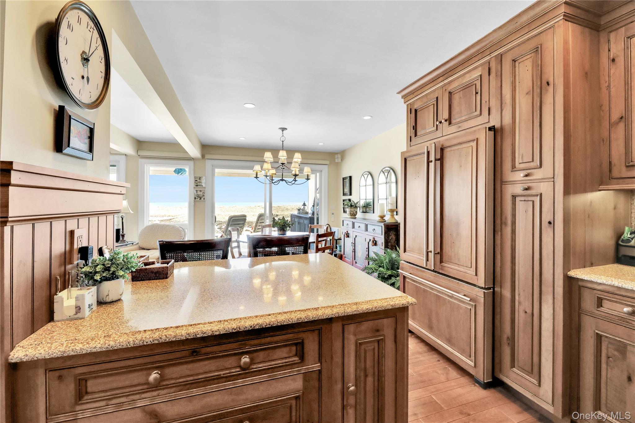 279 Dune Road Unit: 2