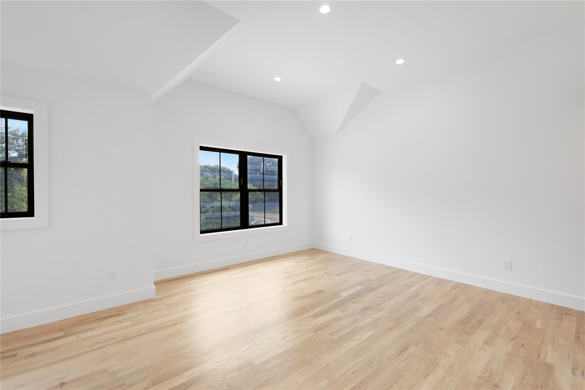 1 Summit Boulevard