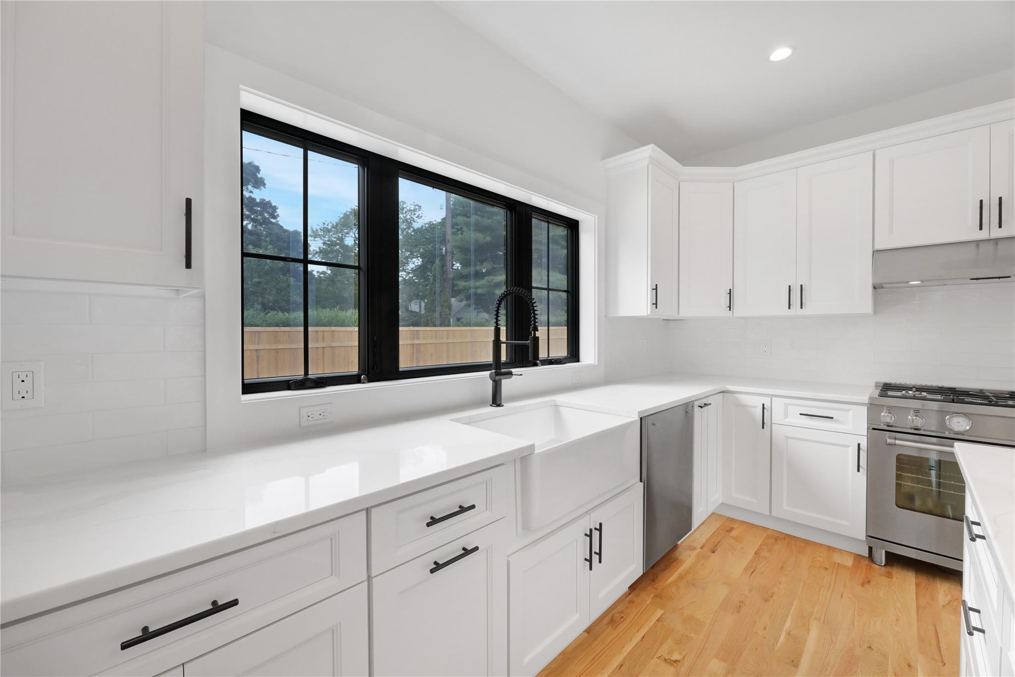1 Summit Boulevard