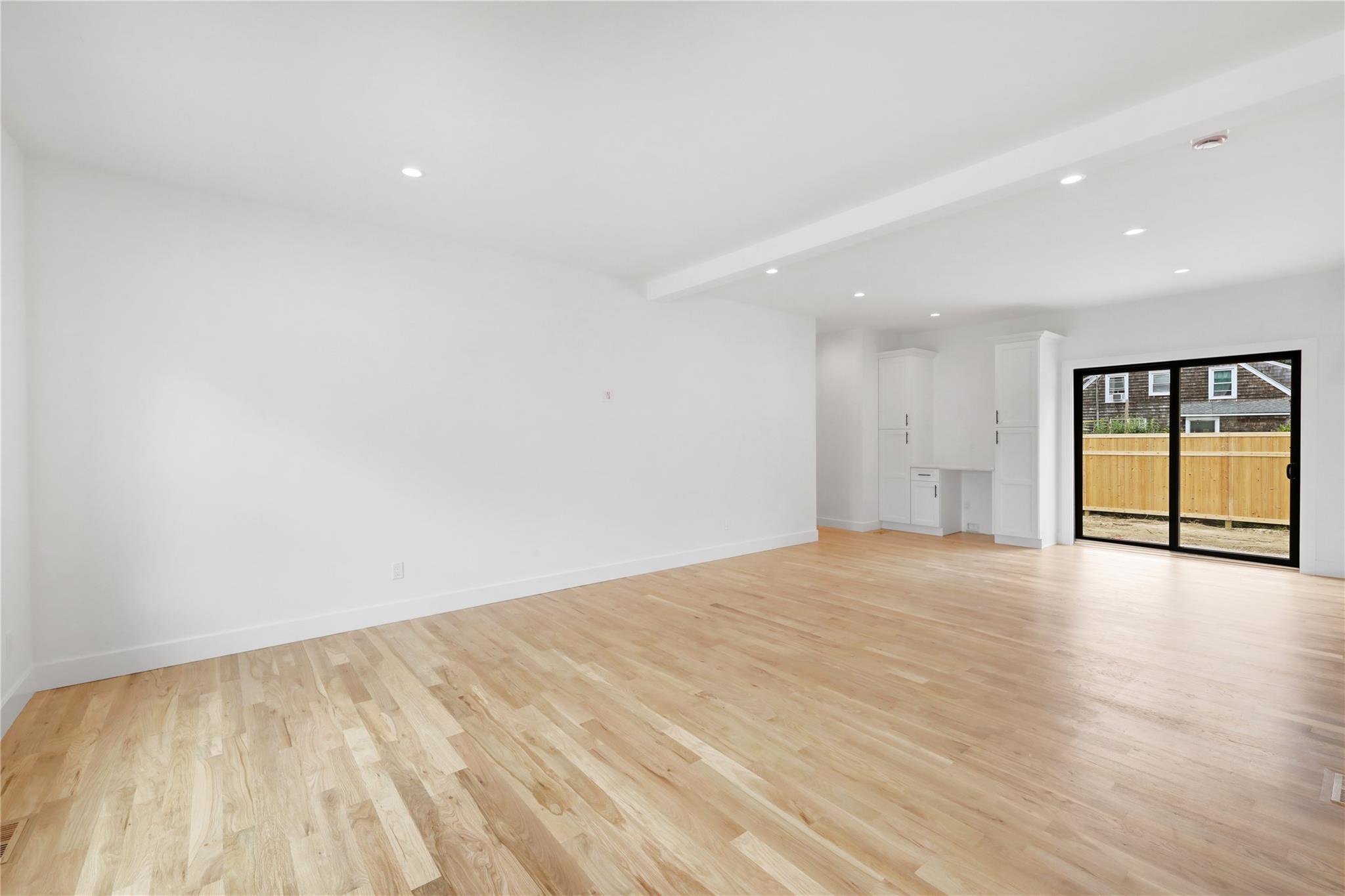 1 Summit Boulevard