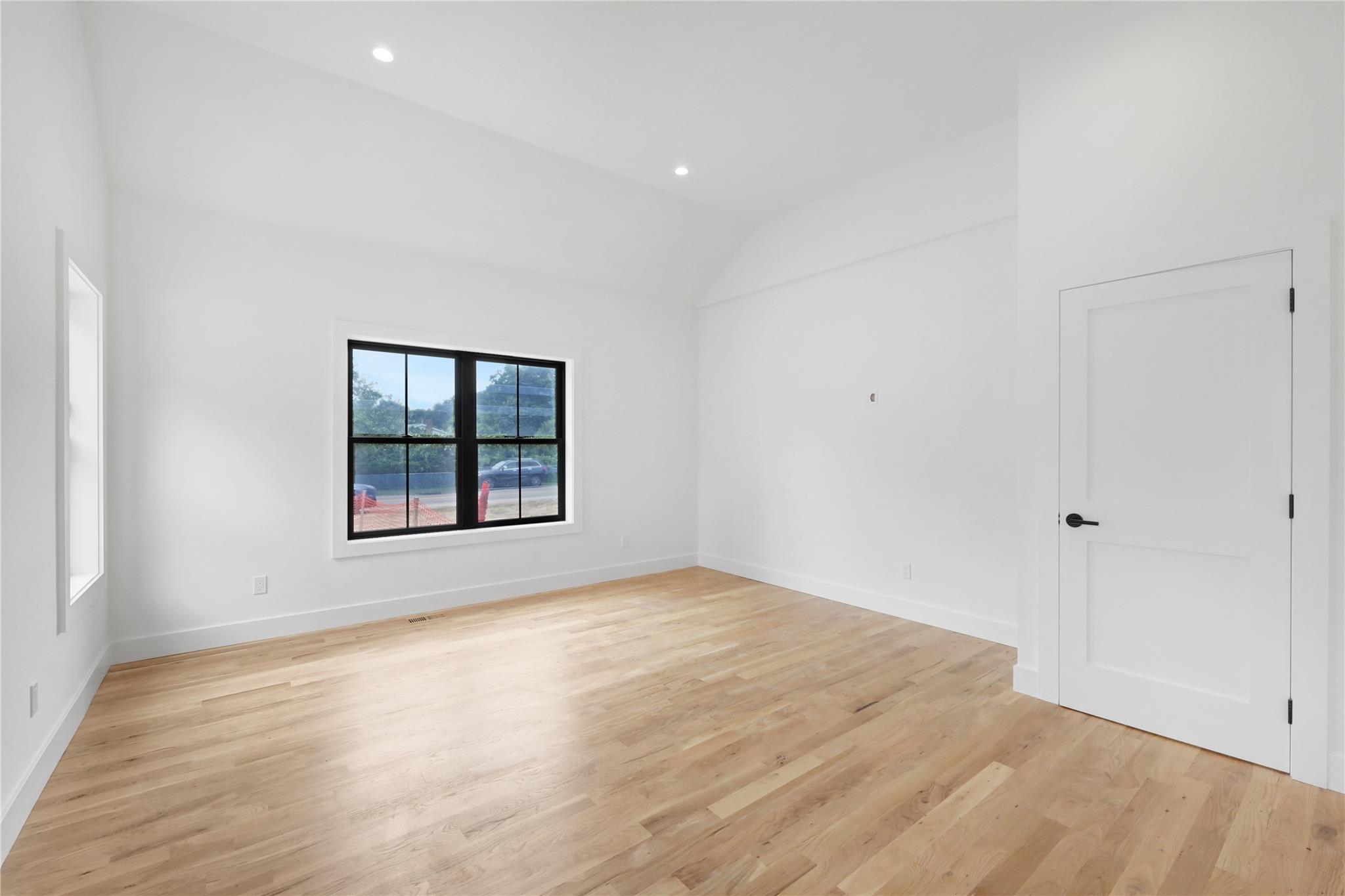 1 Summit Boulevard