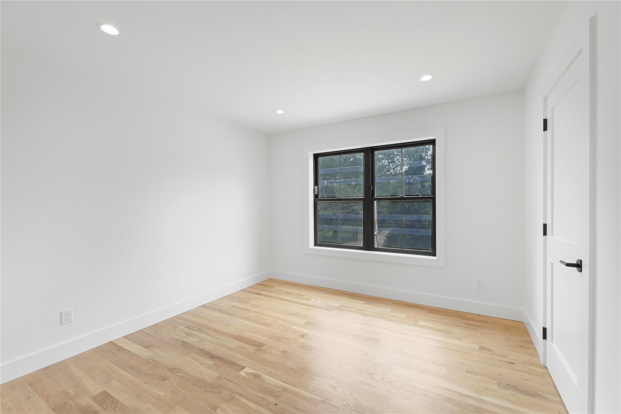 1 Summit Boulevard