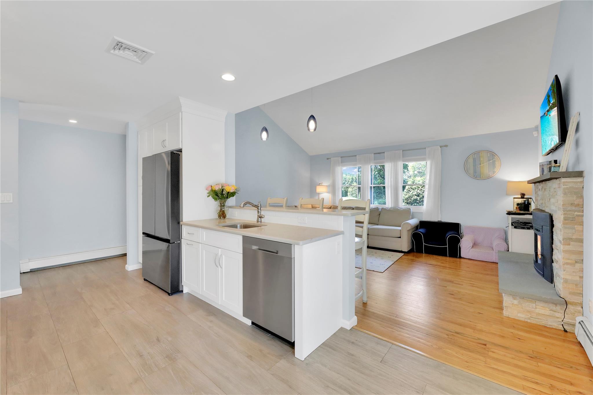 75 Lynncliff Road