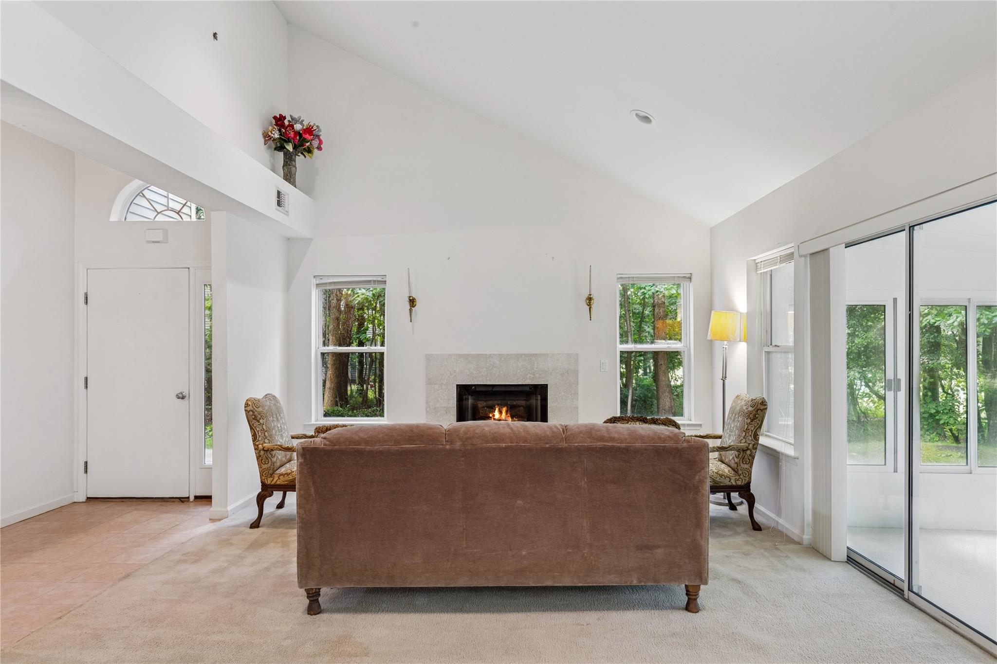 65 Lakeview Drive