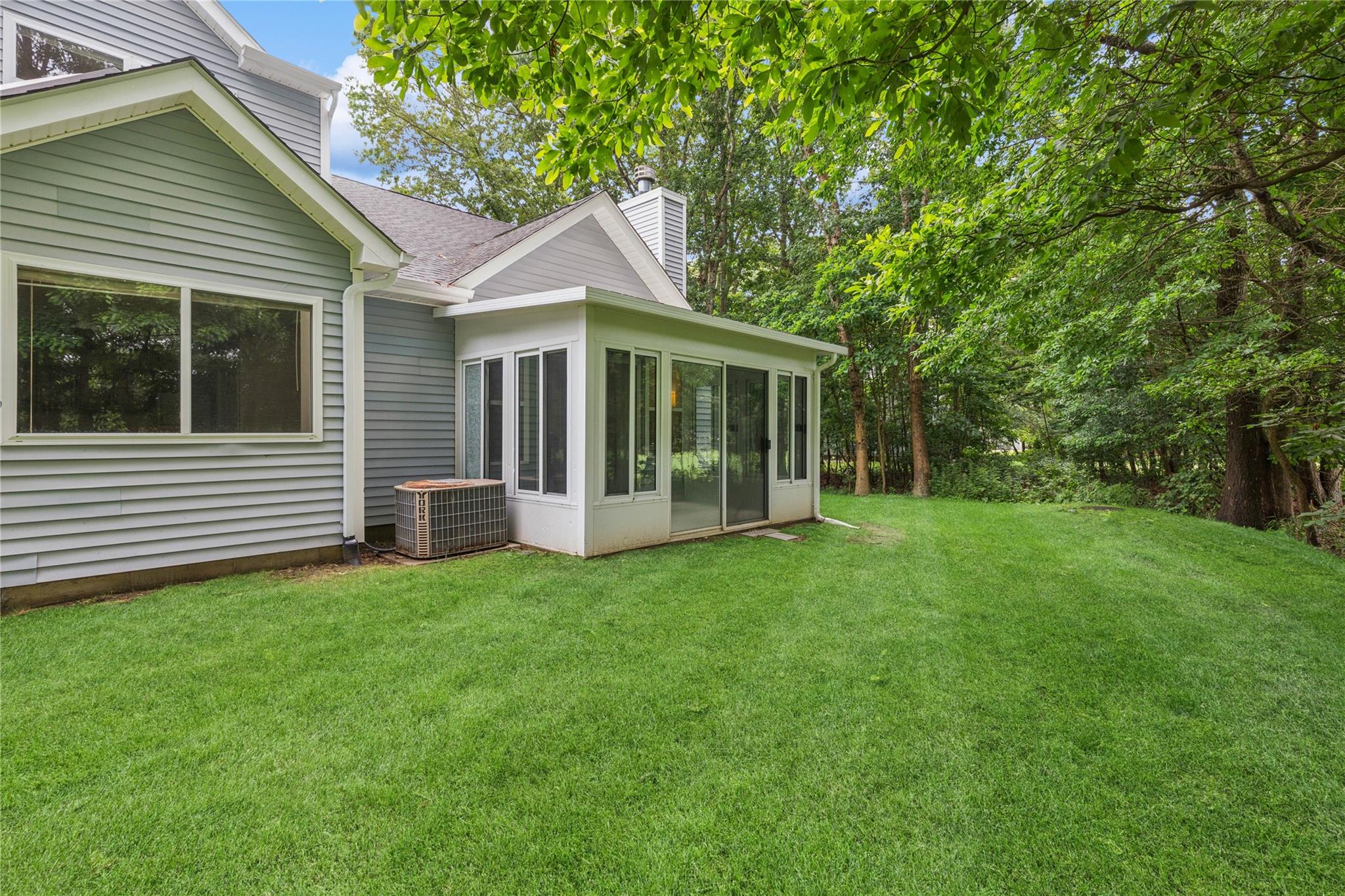 65 Lakeview Drive