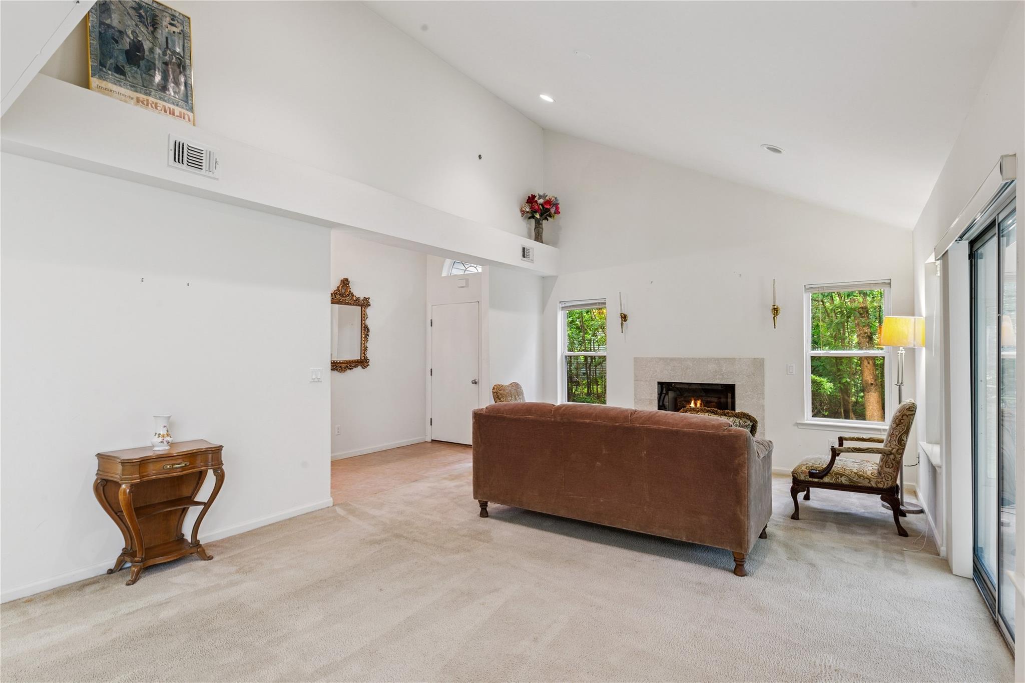65 Lakeview Drive