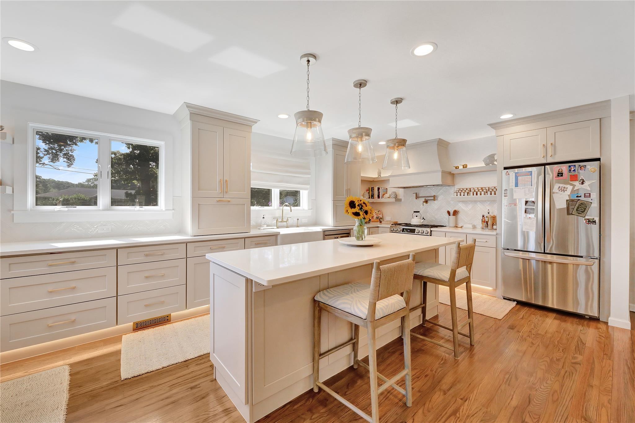 16 Whiting Road