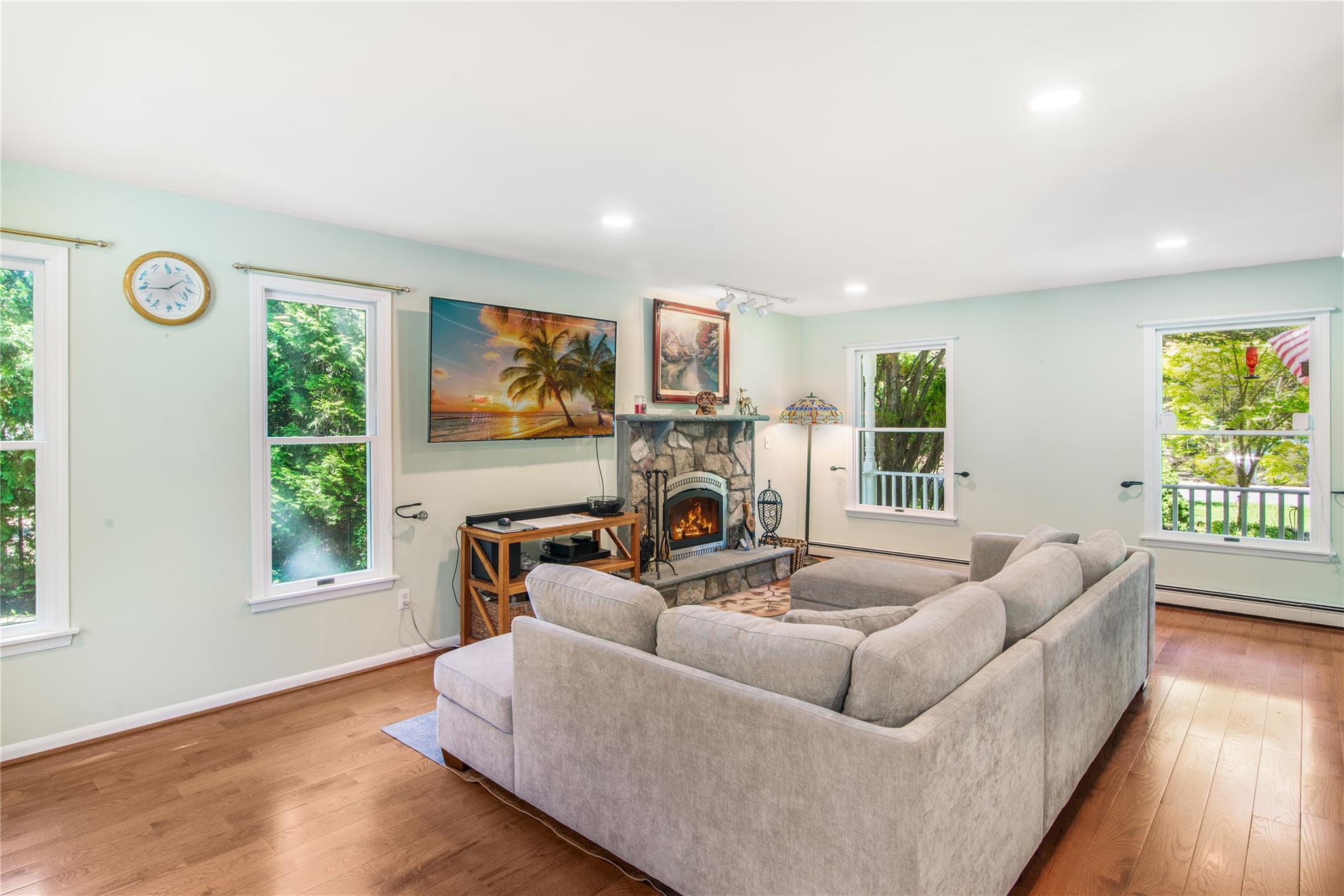 91 Drew Drive