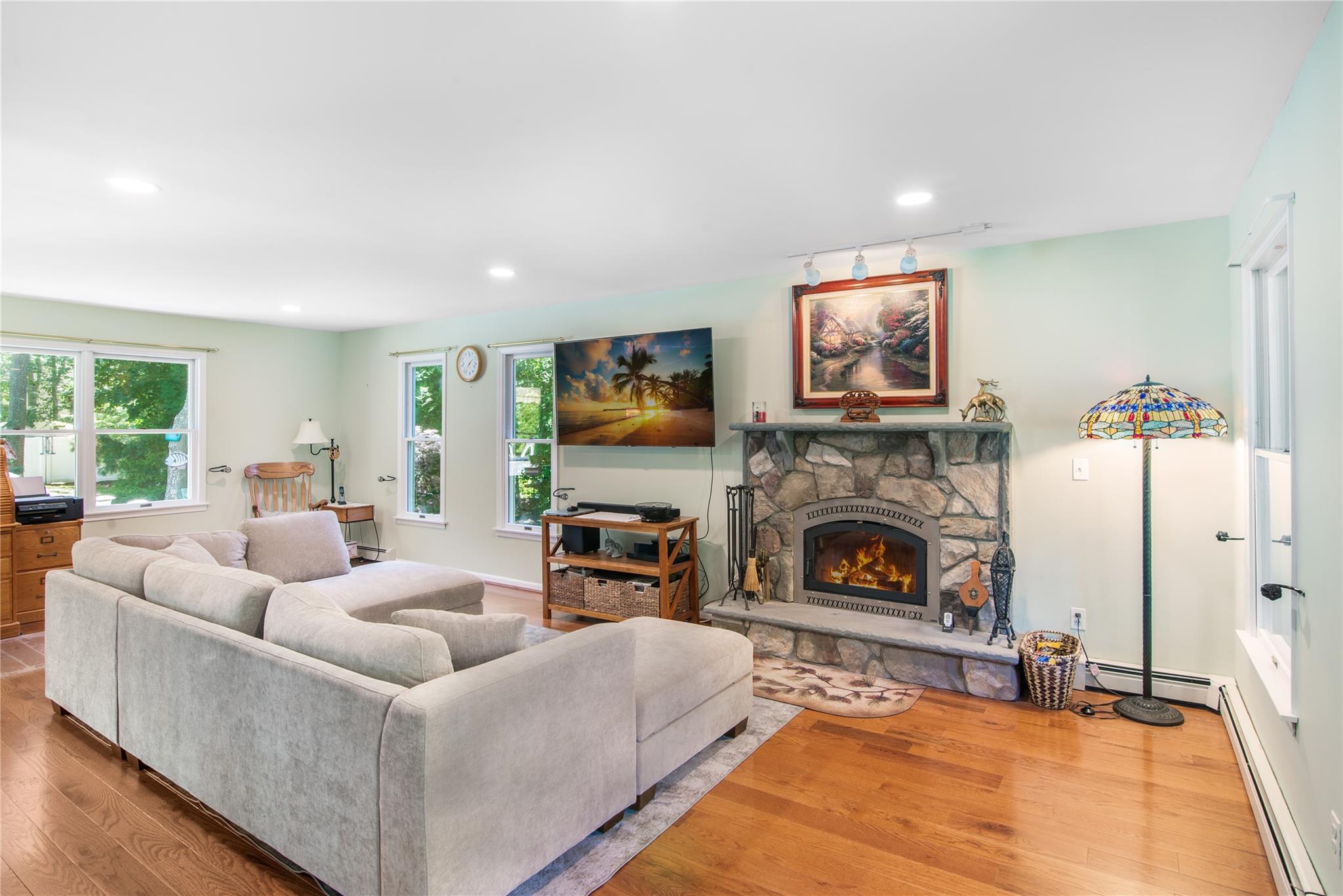 91 Drew Drive