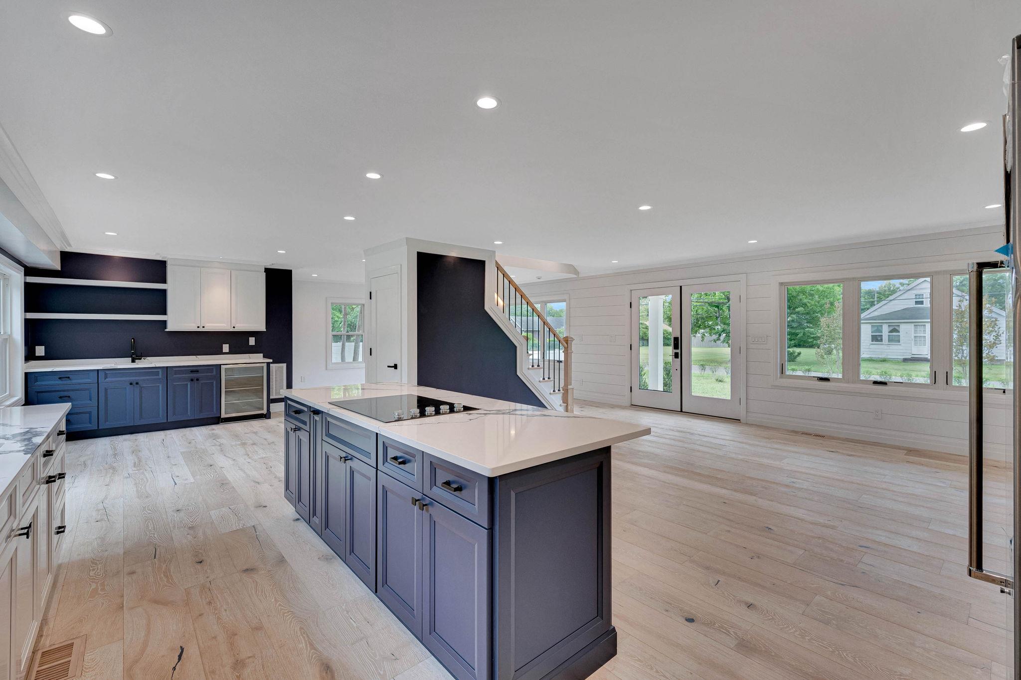 11 Bayview Avenue