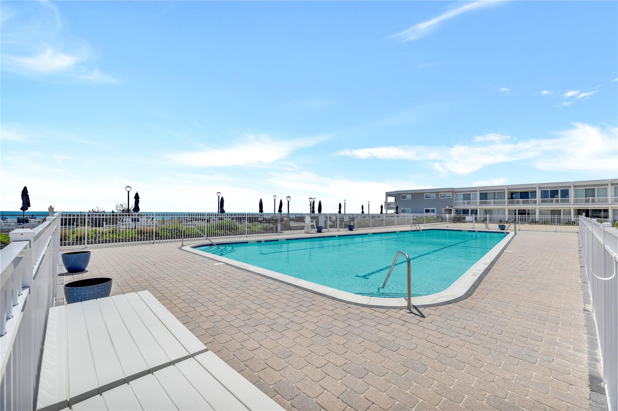 585 Dune Road Unit: L5