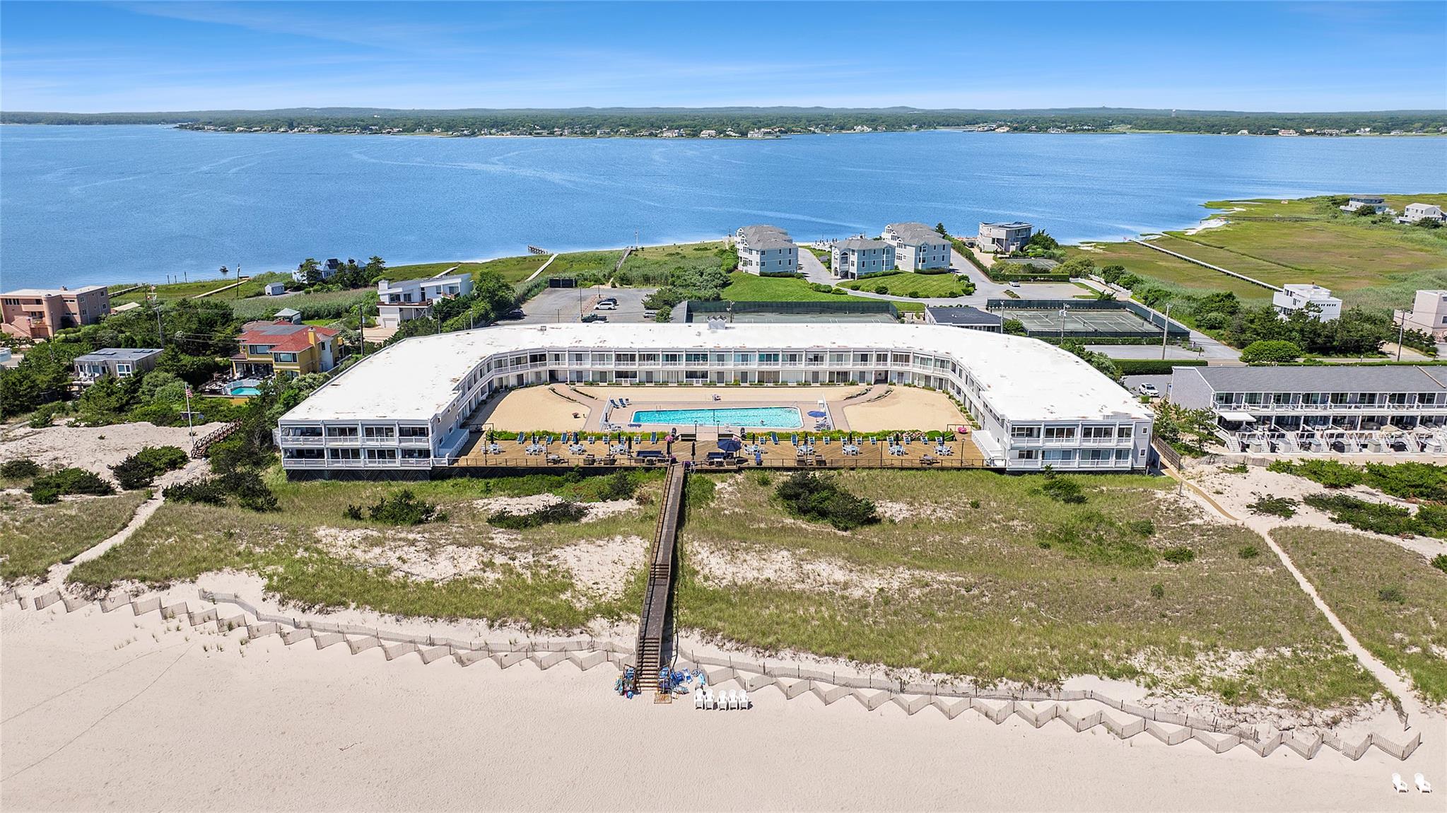 585 Dune Road Unit: L5