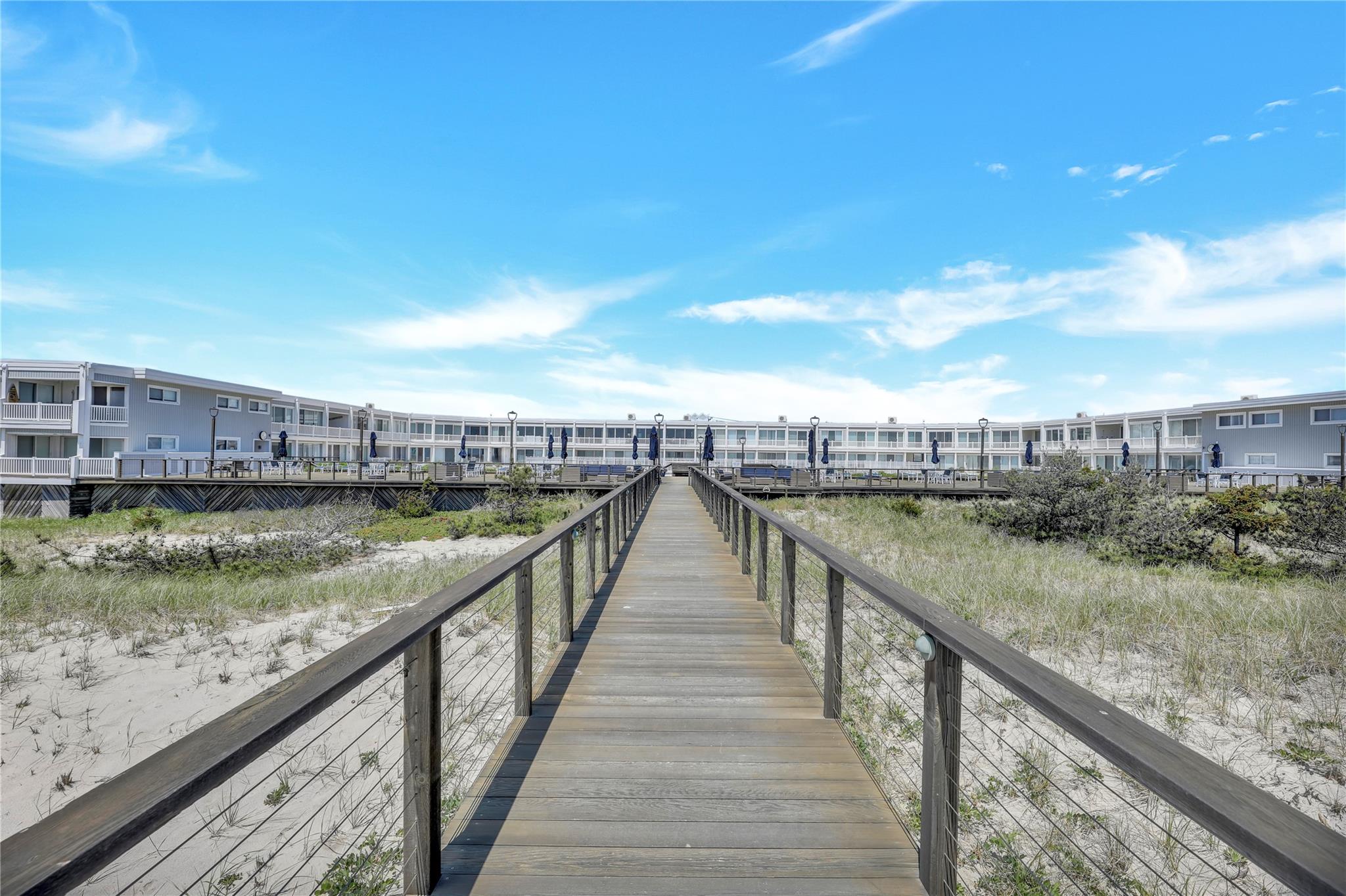 585 Dune Road Unit: L5