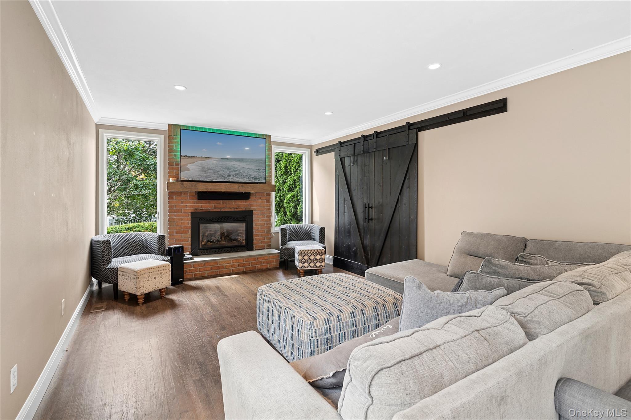 5 Windcrest Drive