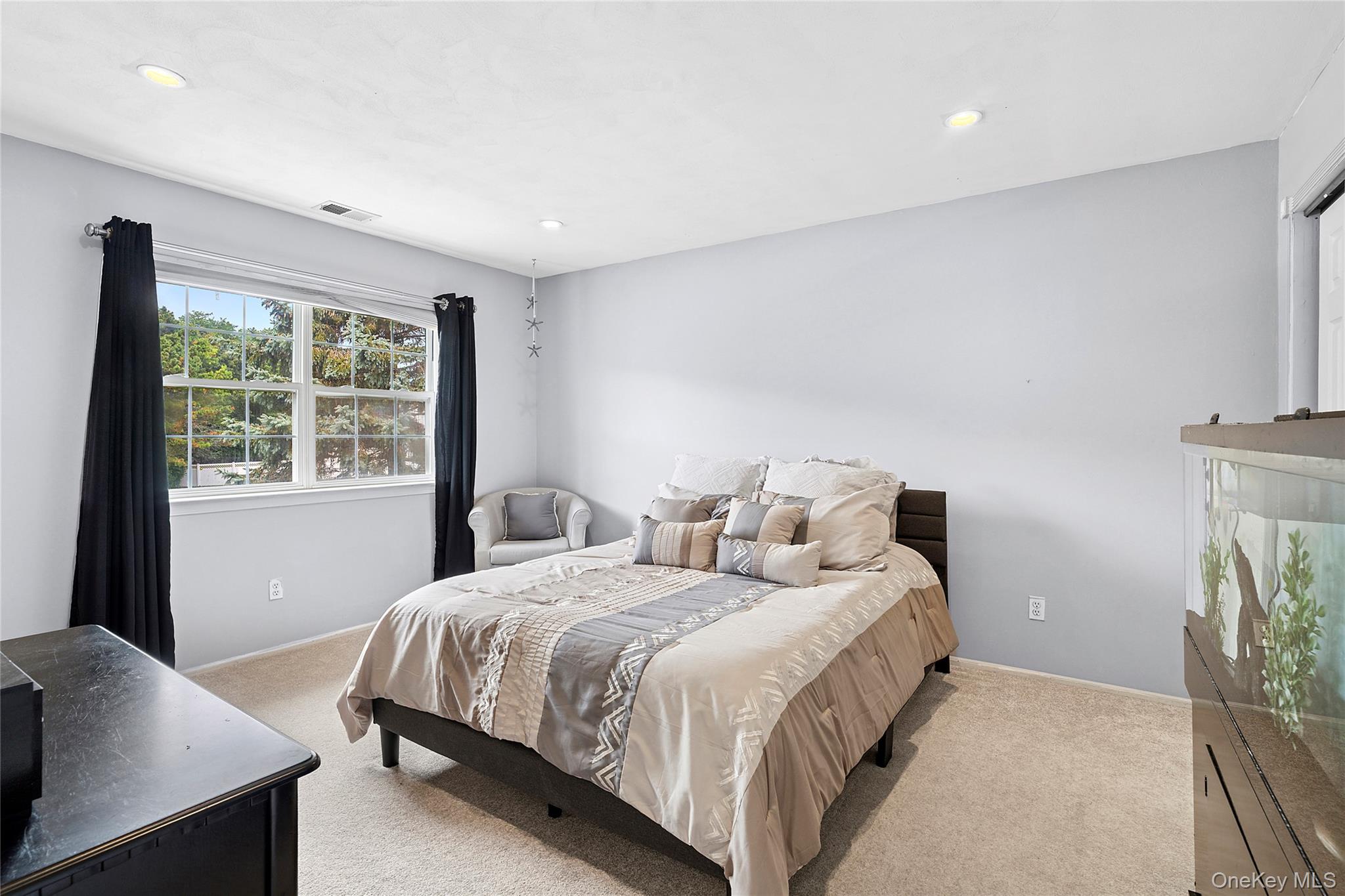 5 Windcrest Drive