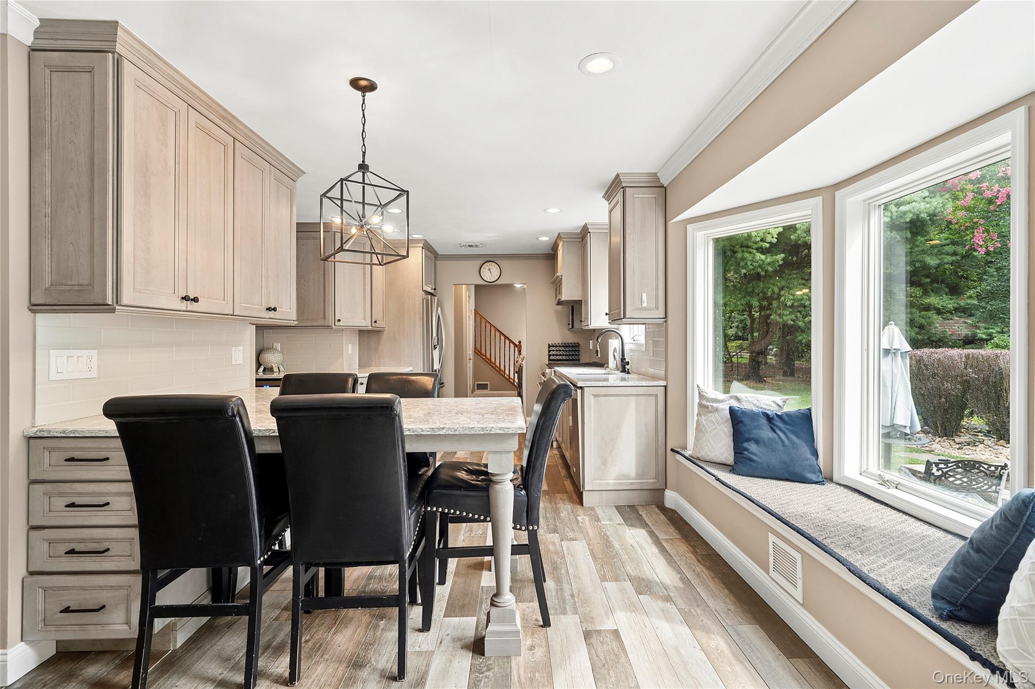 5 Windcrest Drive