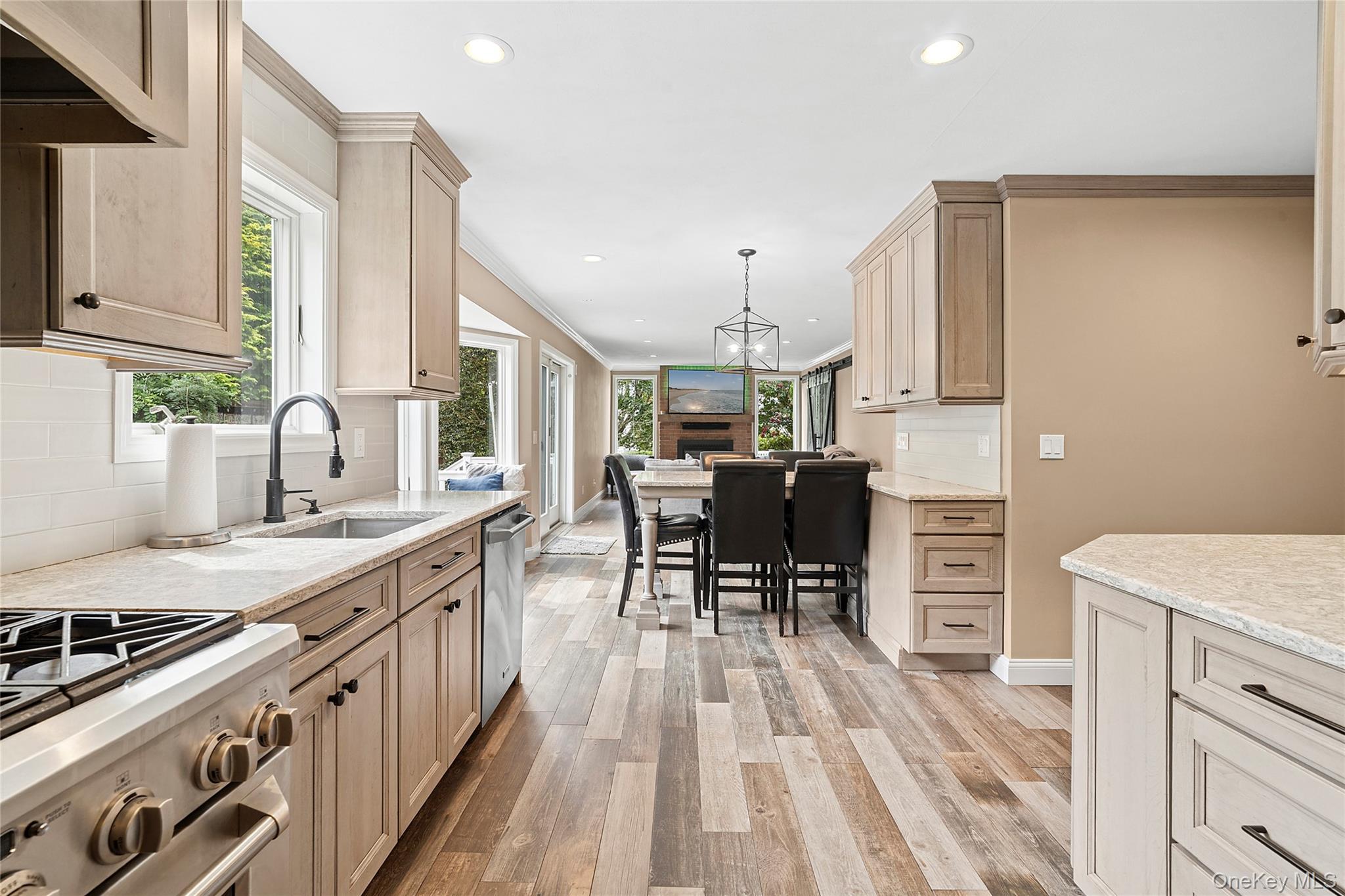 5 Windcrest Drive