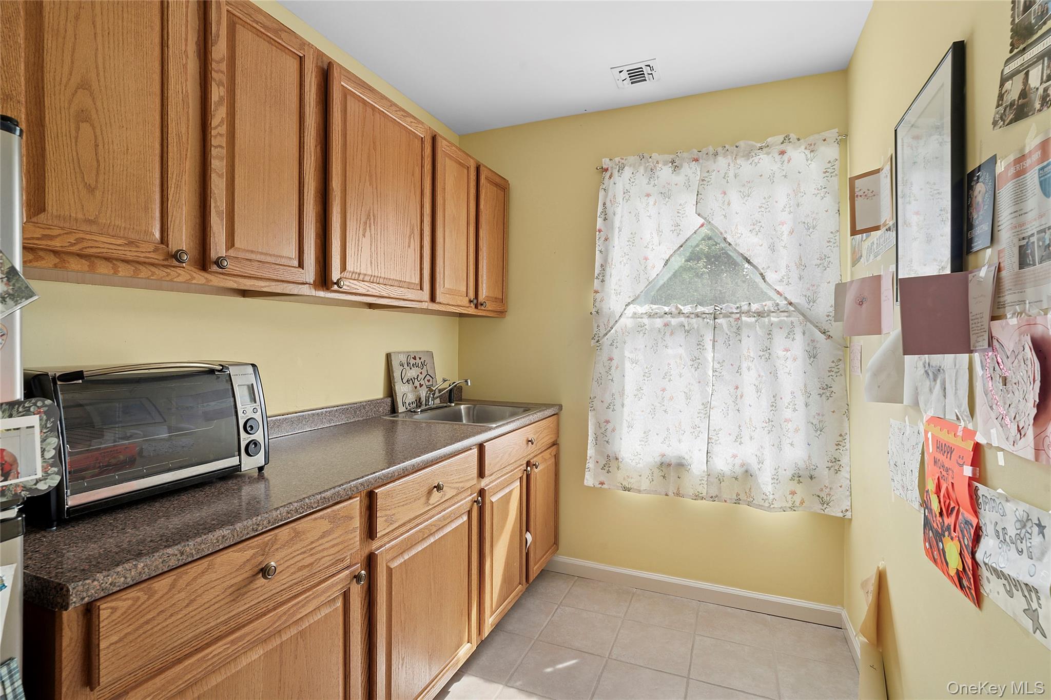 5 Windcrest Drive
