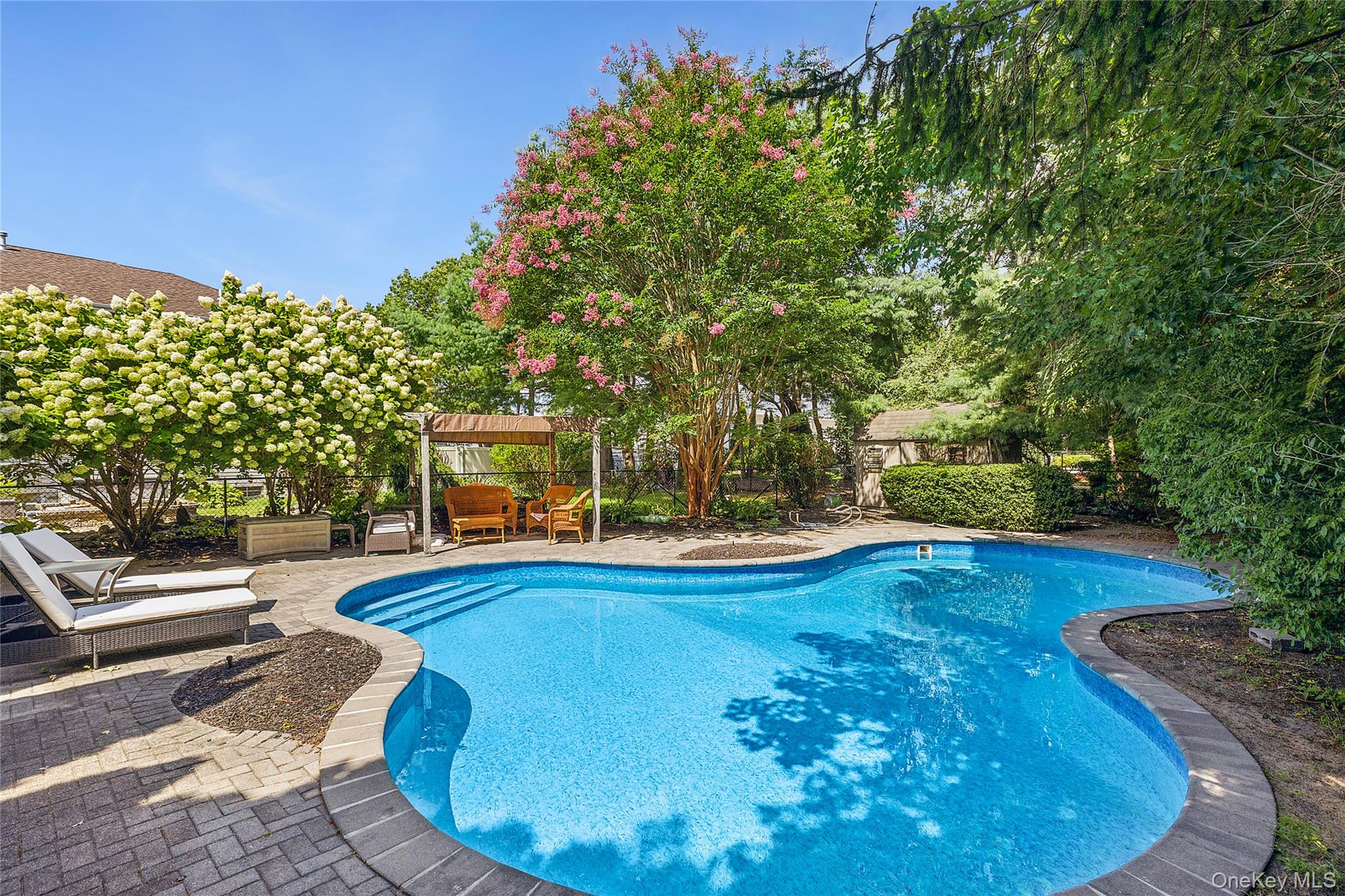 5 Windcrest Drive