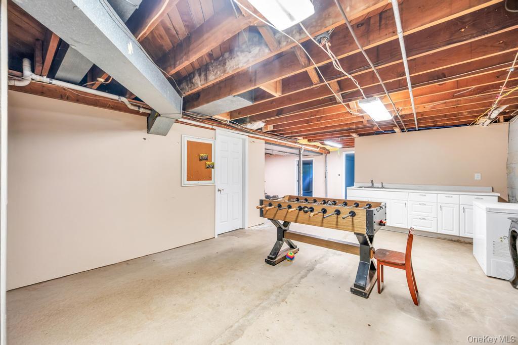 12 Inwood Road