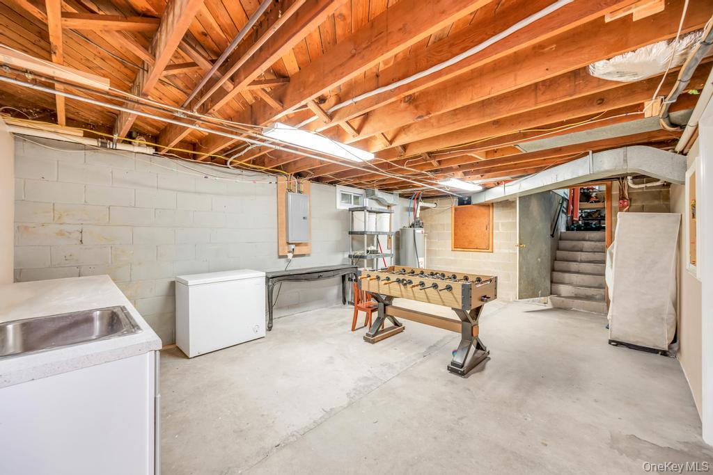 12 Inwood Road