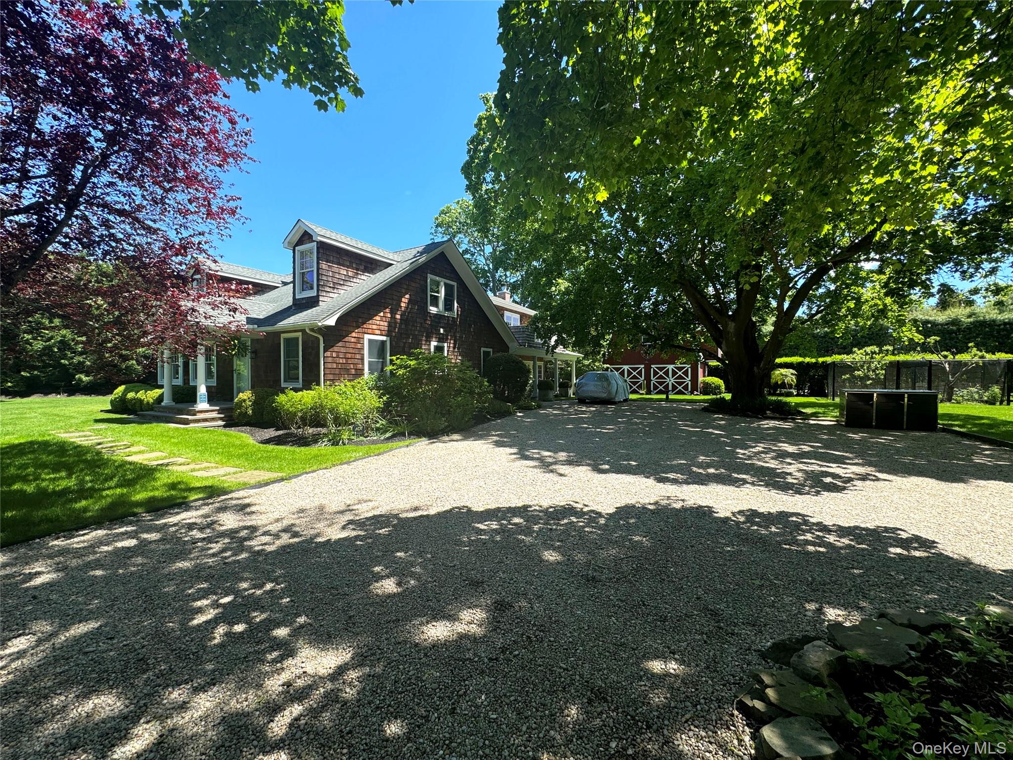 198 South Country Road