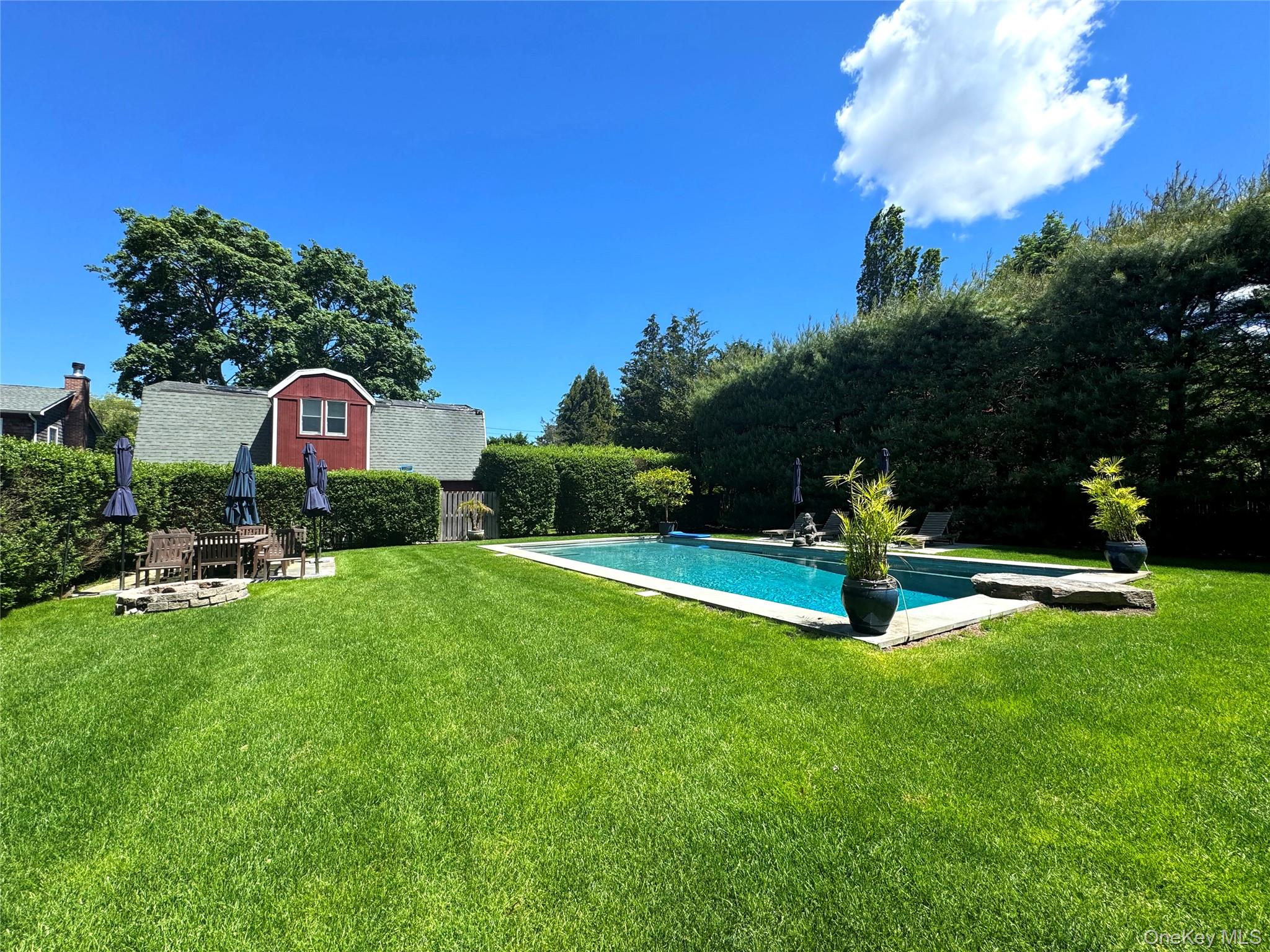 198 South Country Road