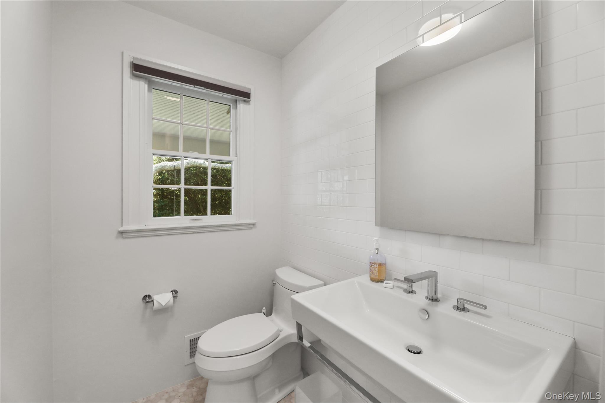 0 Undisclosed Avenue