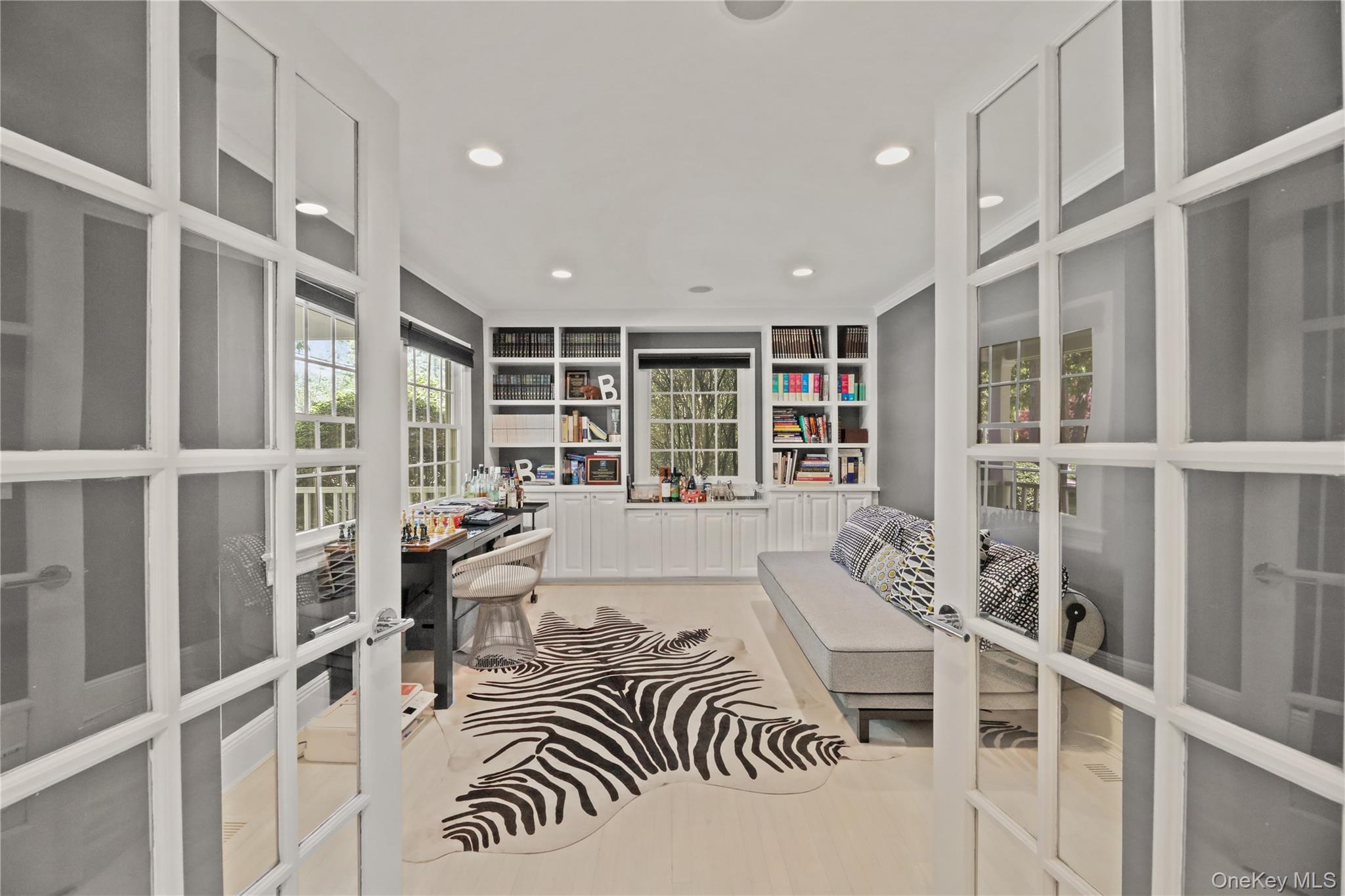 0 Undisclosed Avenue