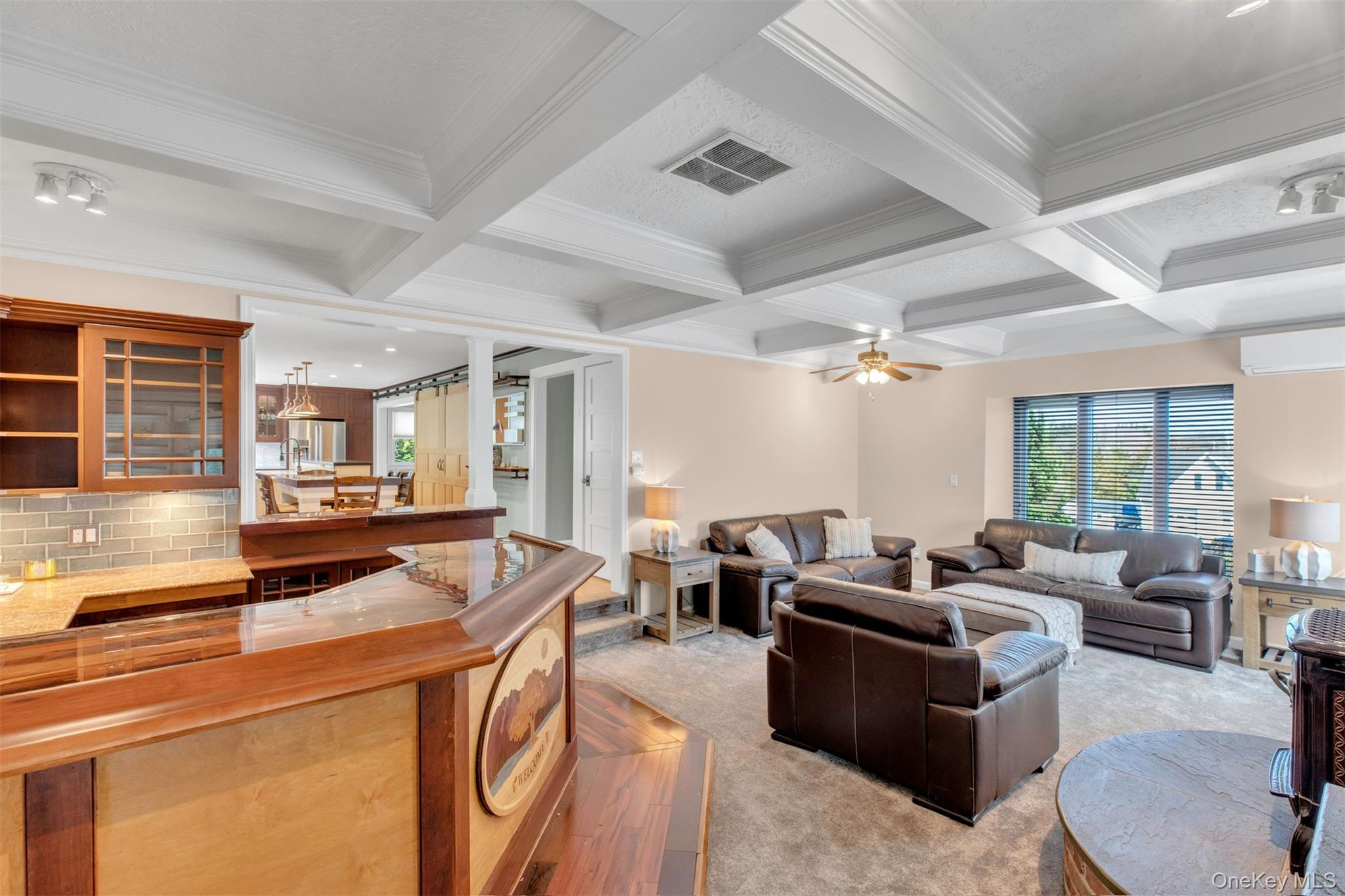 345 Colonial Road
