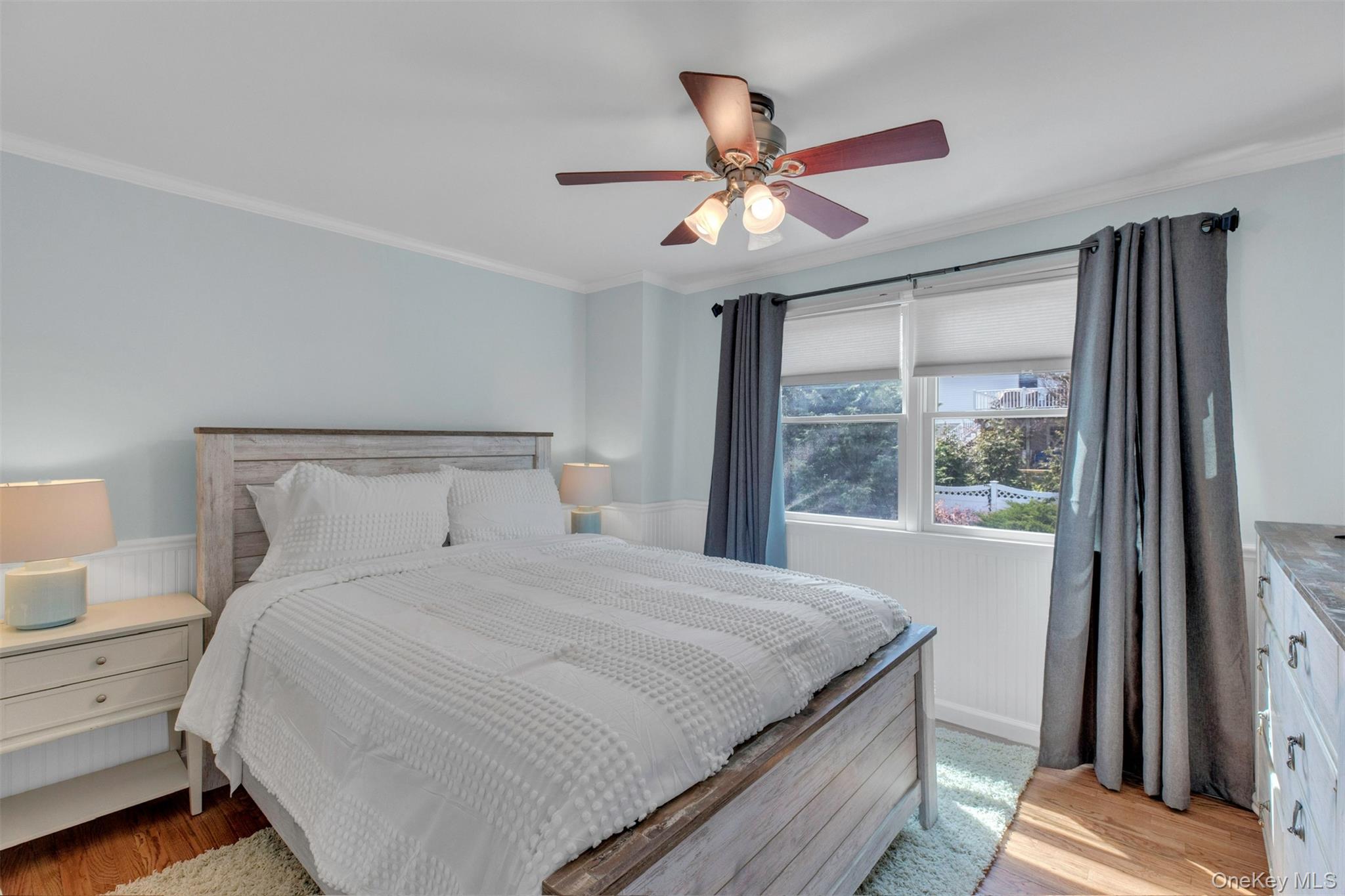 345 Colonial Road