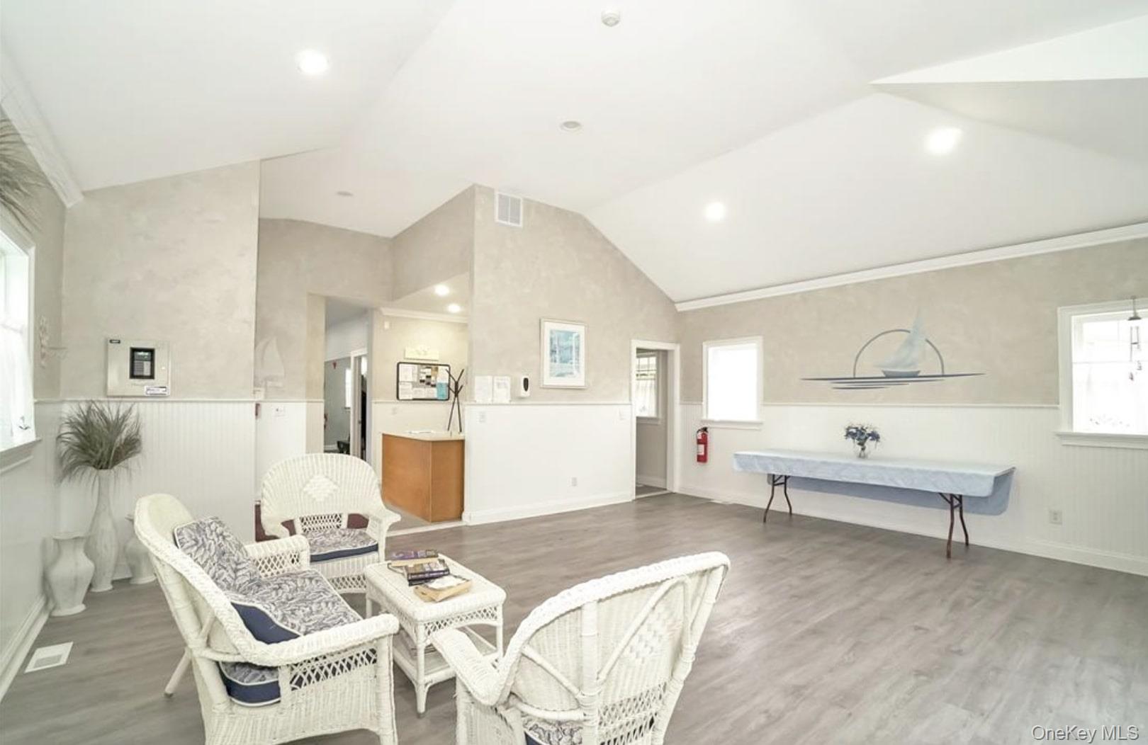 70 Strawberry Commons