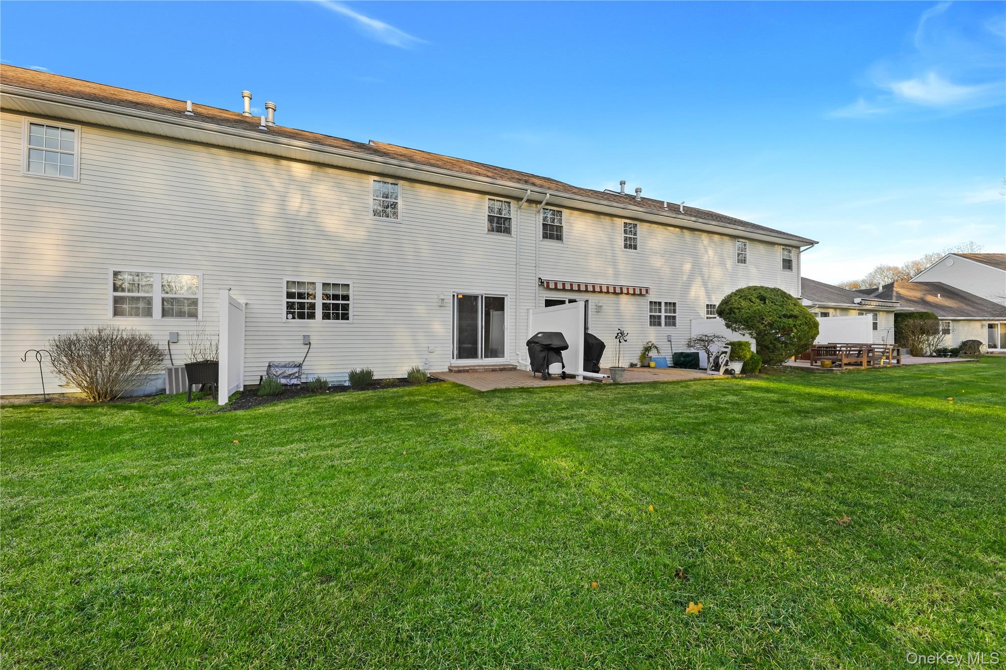 70 Strawberry Commons