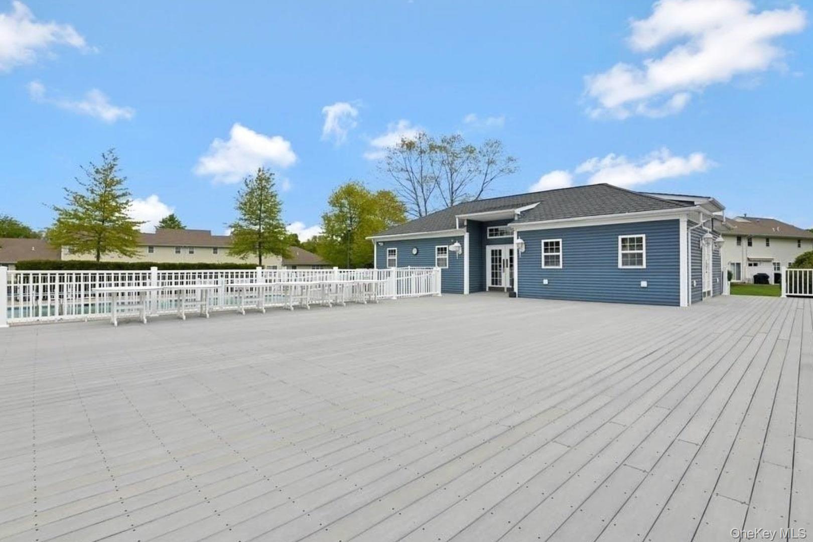 70 Strawberry Commons