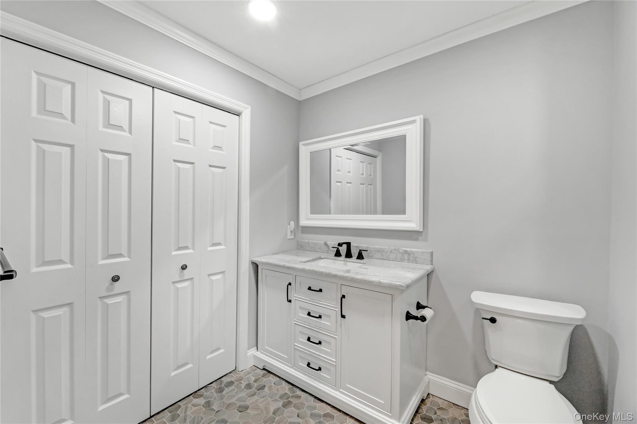 70 Strawberry Commons