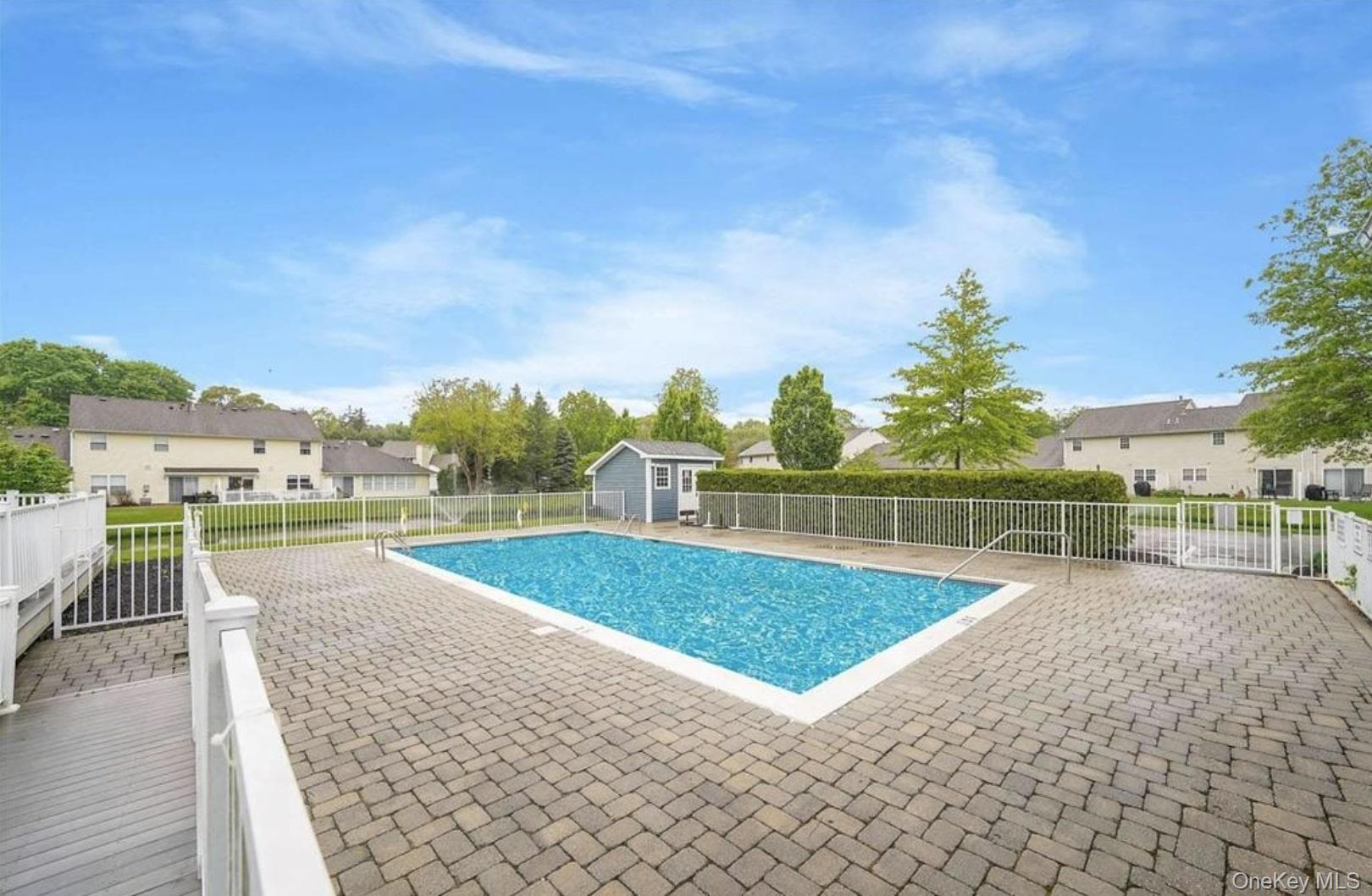 70 Strawberry Commons