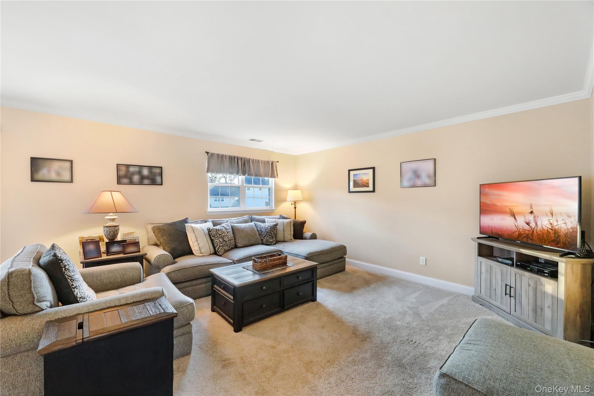 70 Strawberry Commons