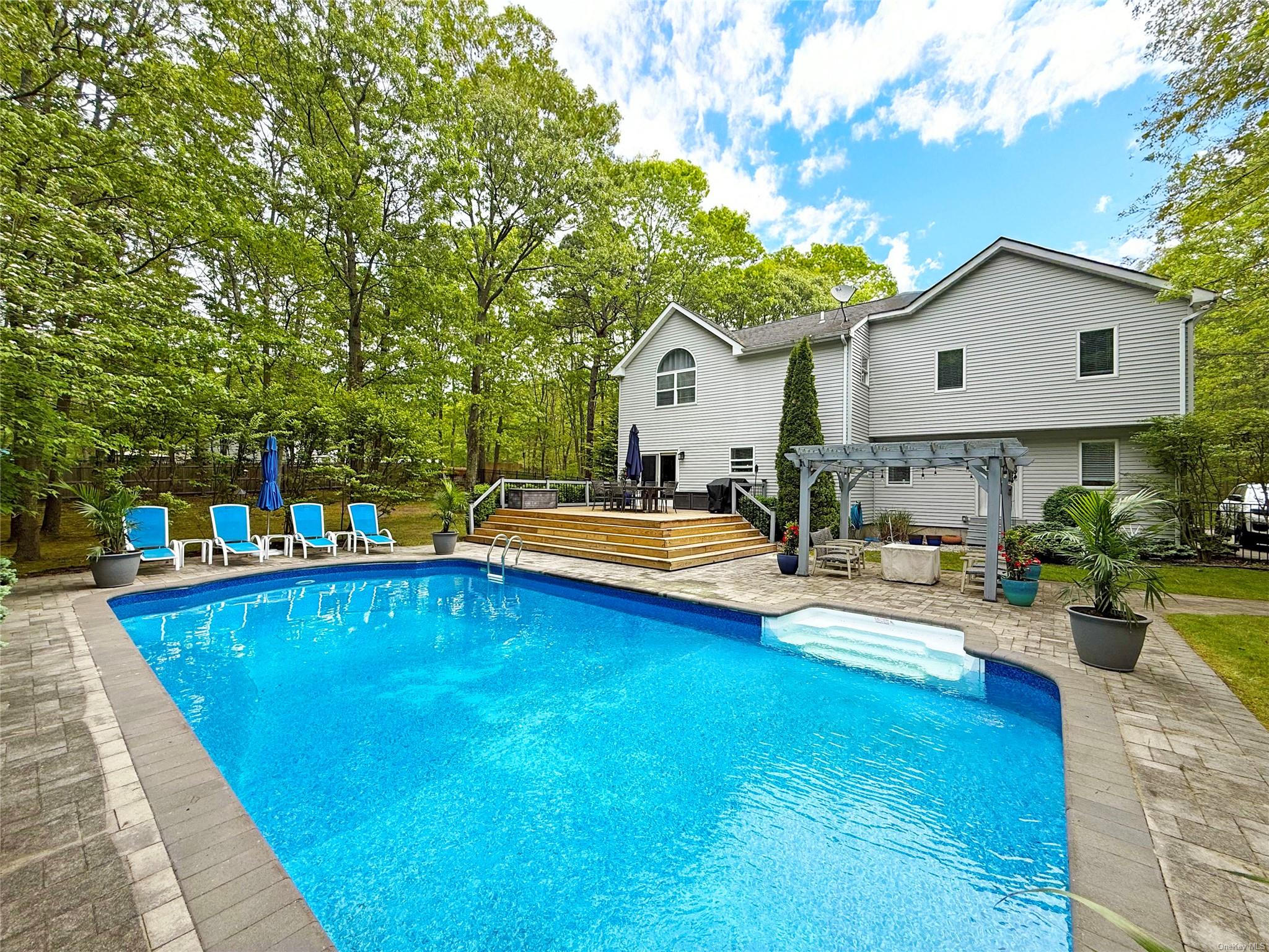 18 Diane Drive