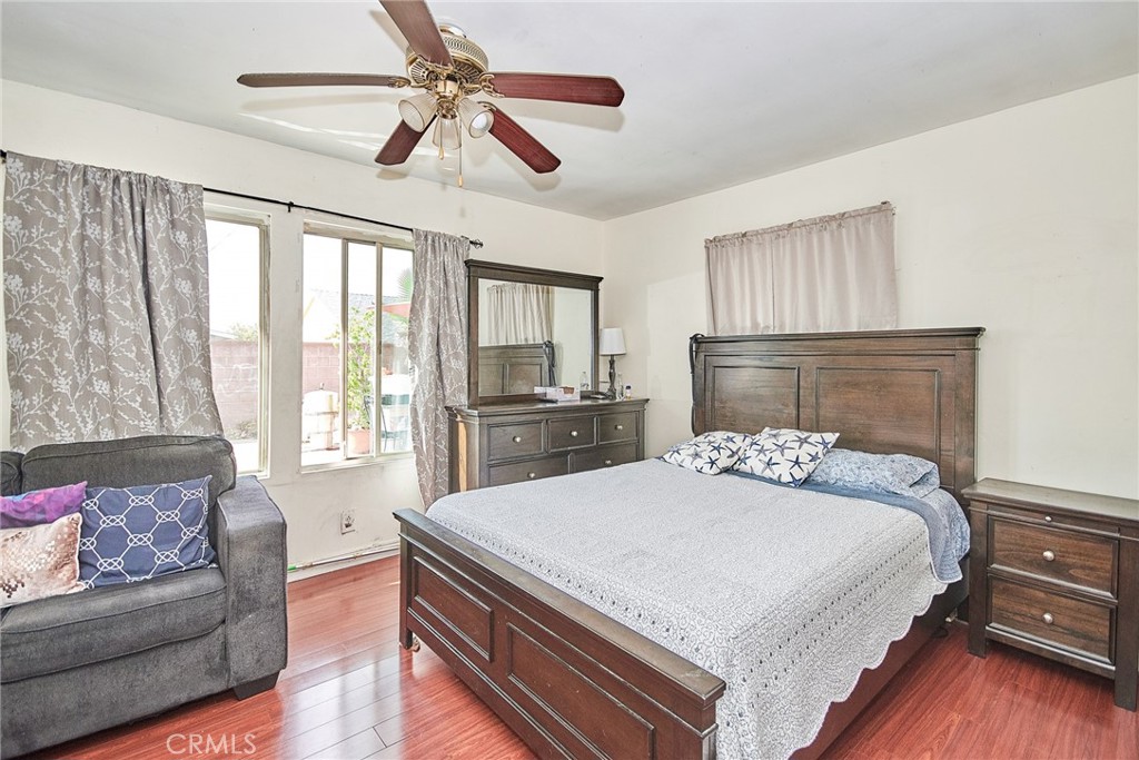 962 East Citrus Edge Street