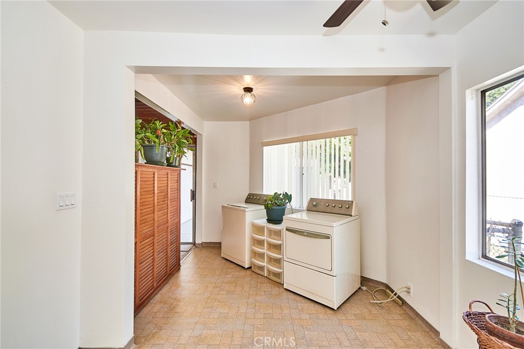 30 North Vega Street
